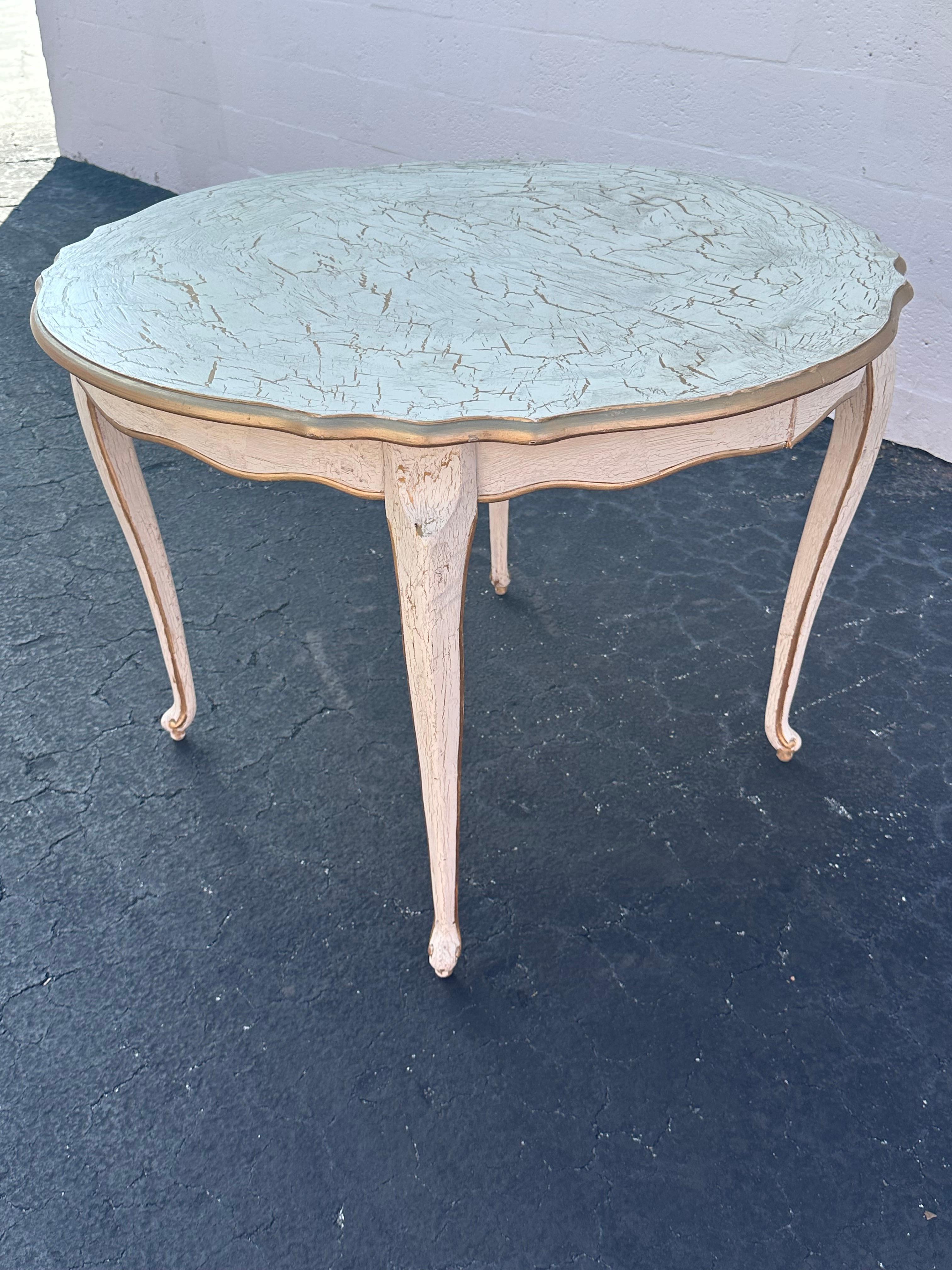 Table de 5 chaises de salle à manger rococo suédoises blanchies du 18ème siècle en vente 4