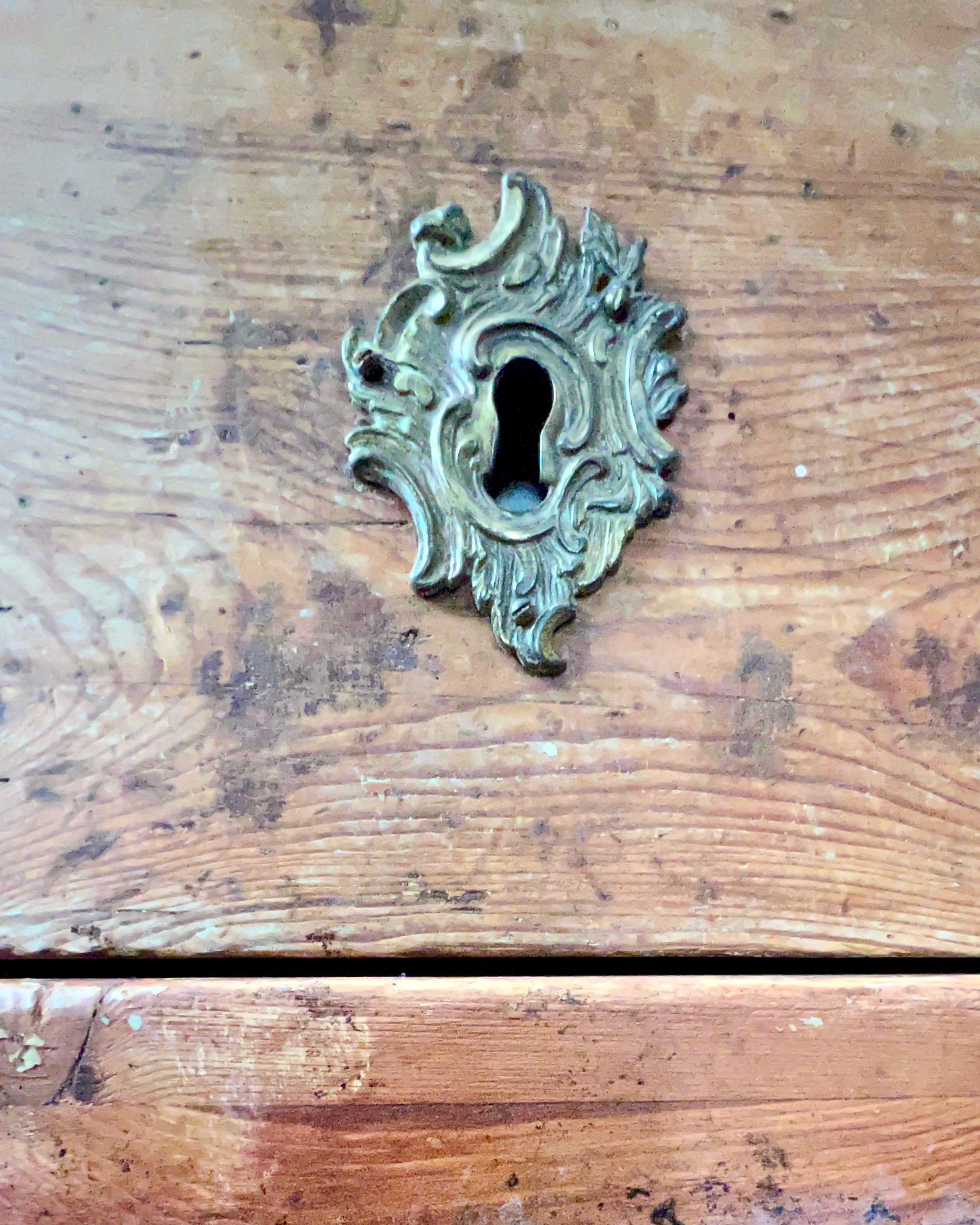 18th Century Swedish Serpentine Front Chest in Original Color 2