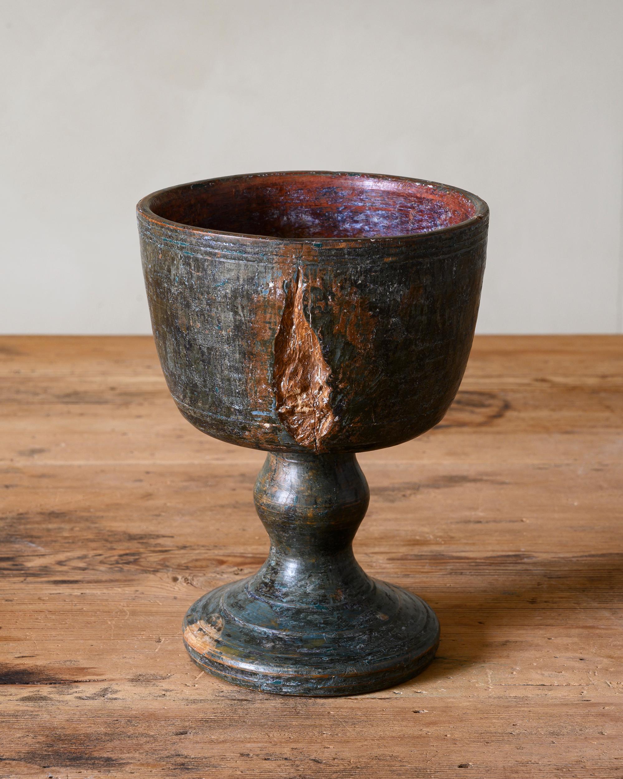 18th Century Swedish Treen Goblet In Good Condition For Sale In Mjöhult, SE