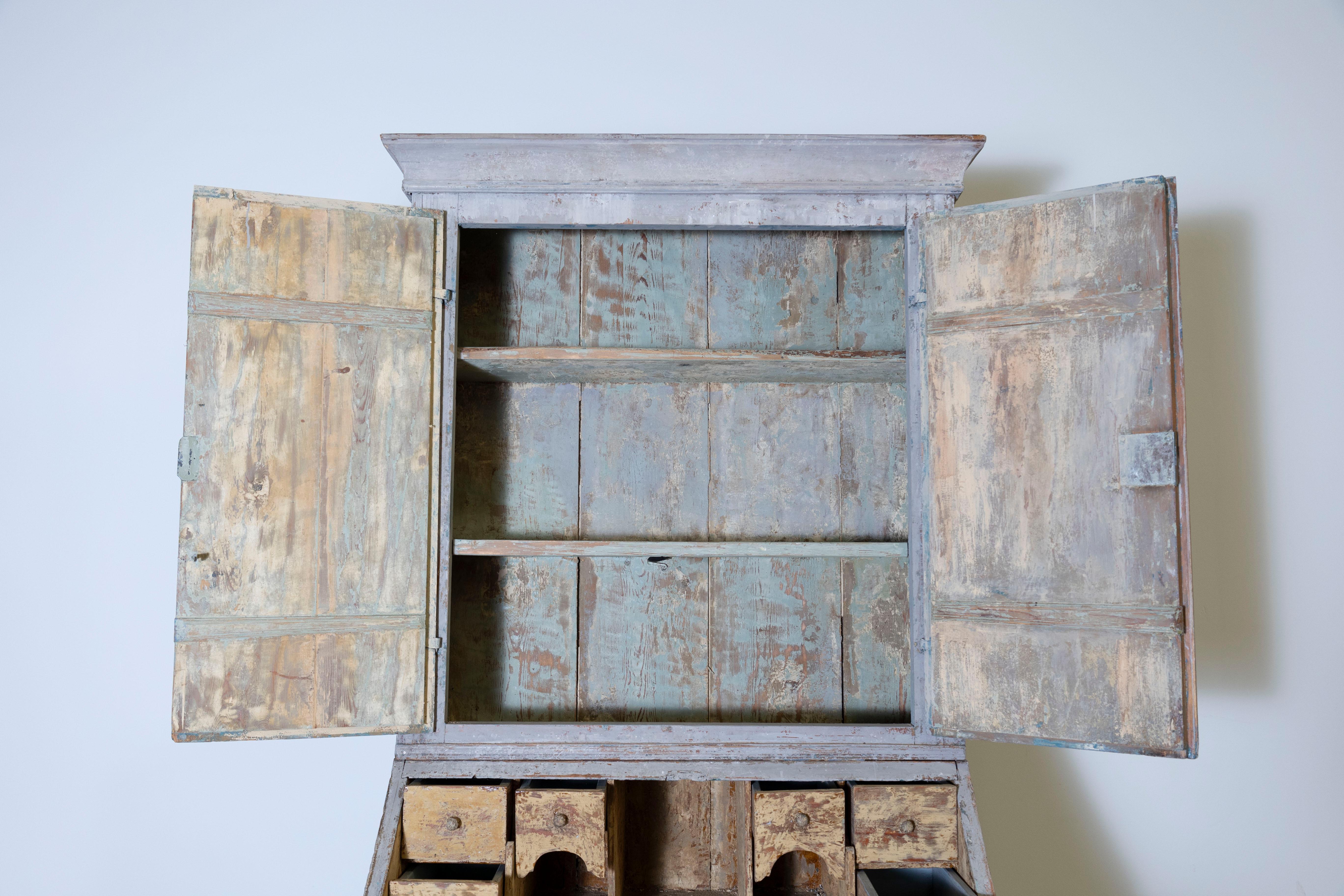 18th Century Swedish Two-part Secretary Circa 1790 In Good Condition In Atlanta, GA