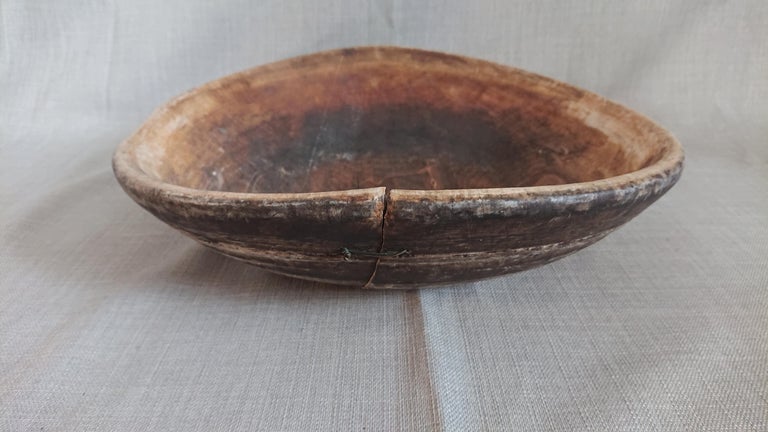 18th Century Swedish Wooden Bowl For Sale 12