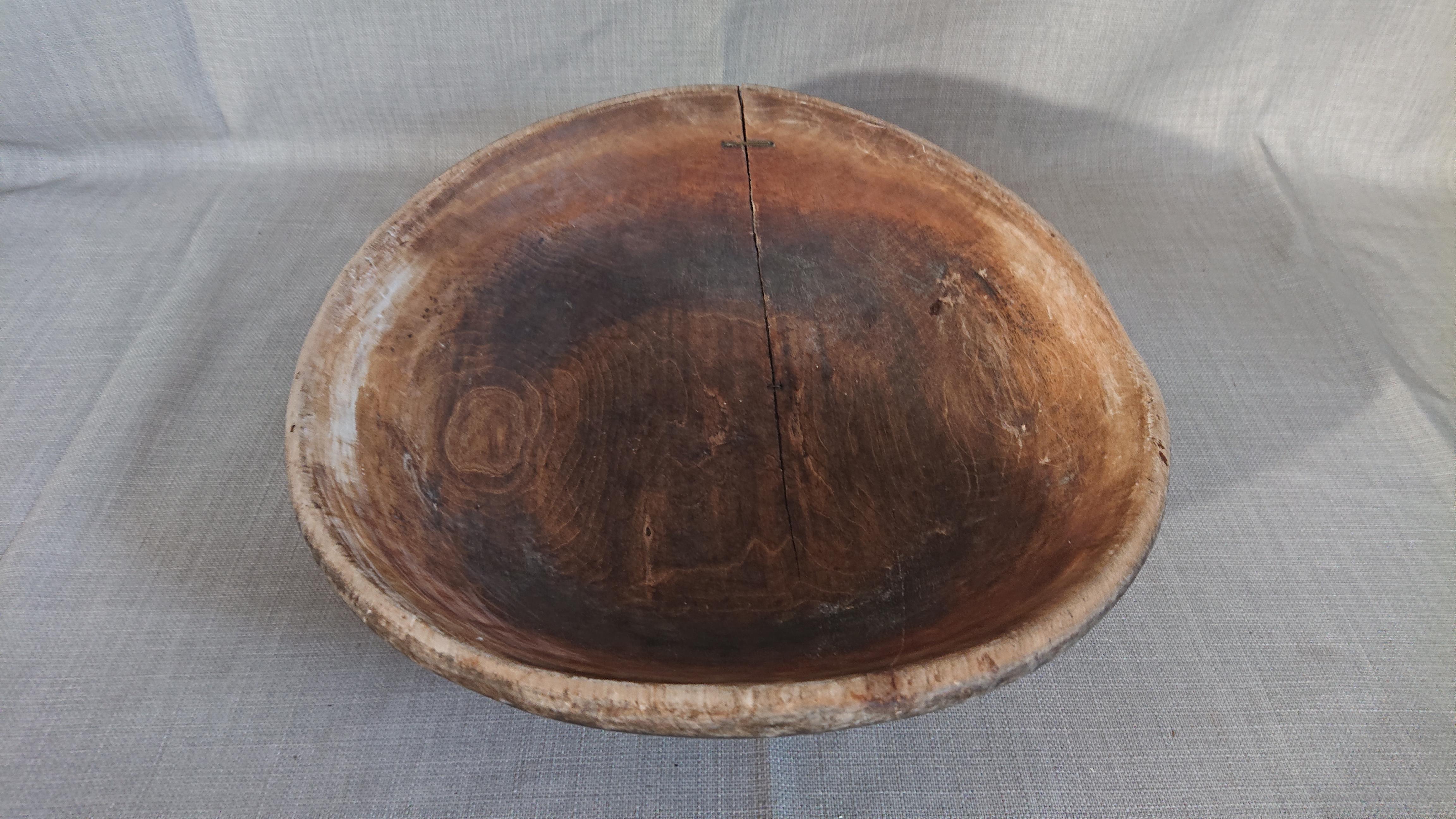 Hand-Carved 18th Century Swedish Wooden Bowl For Sale