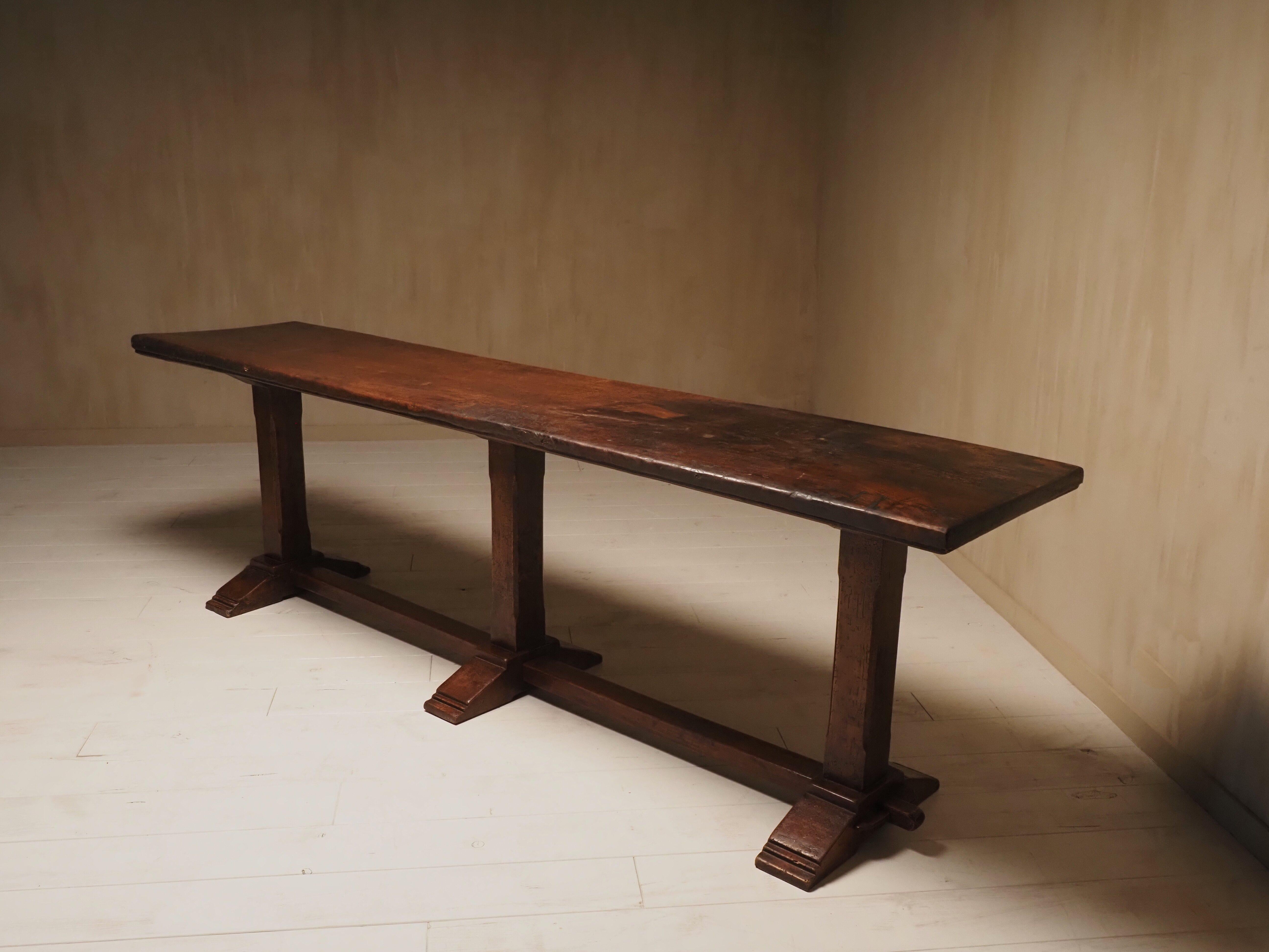18th Century talian walnut trestle table 2