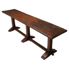 Esstische aus Holz