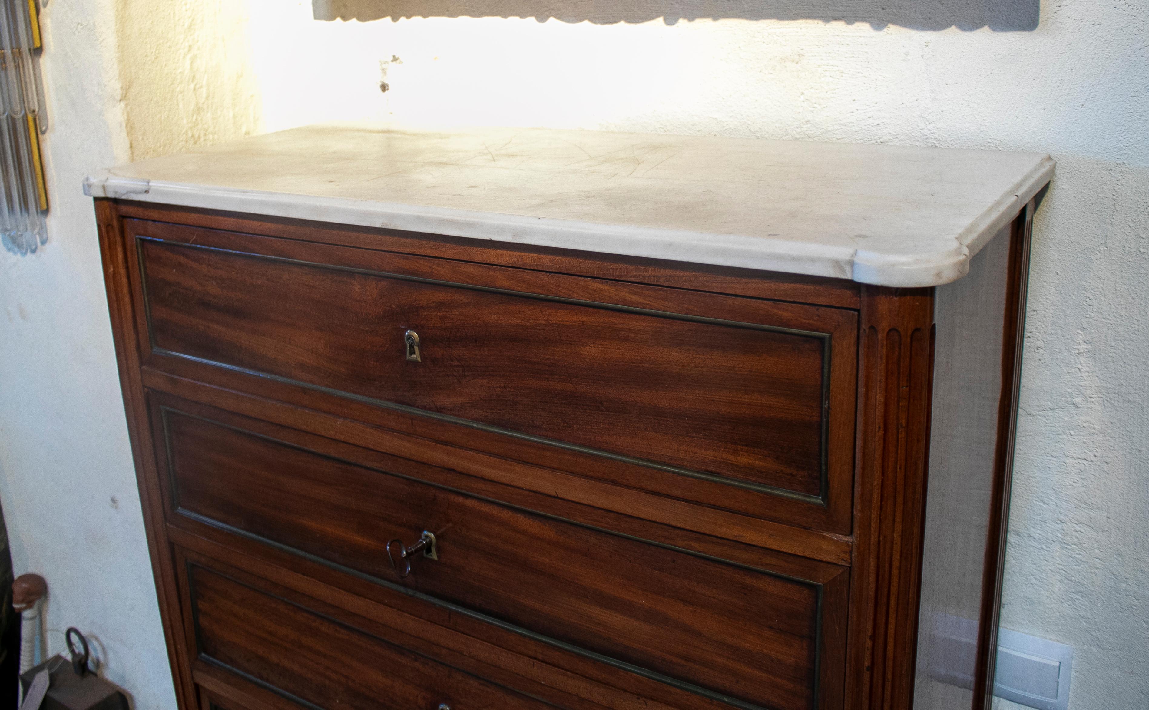seven drawer chest of drawers