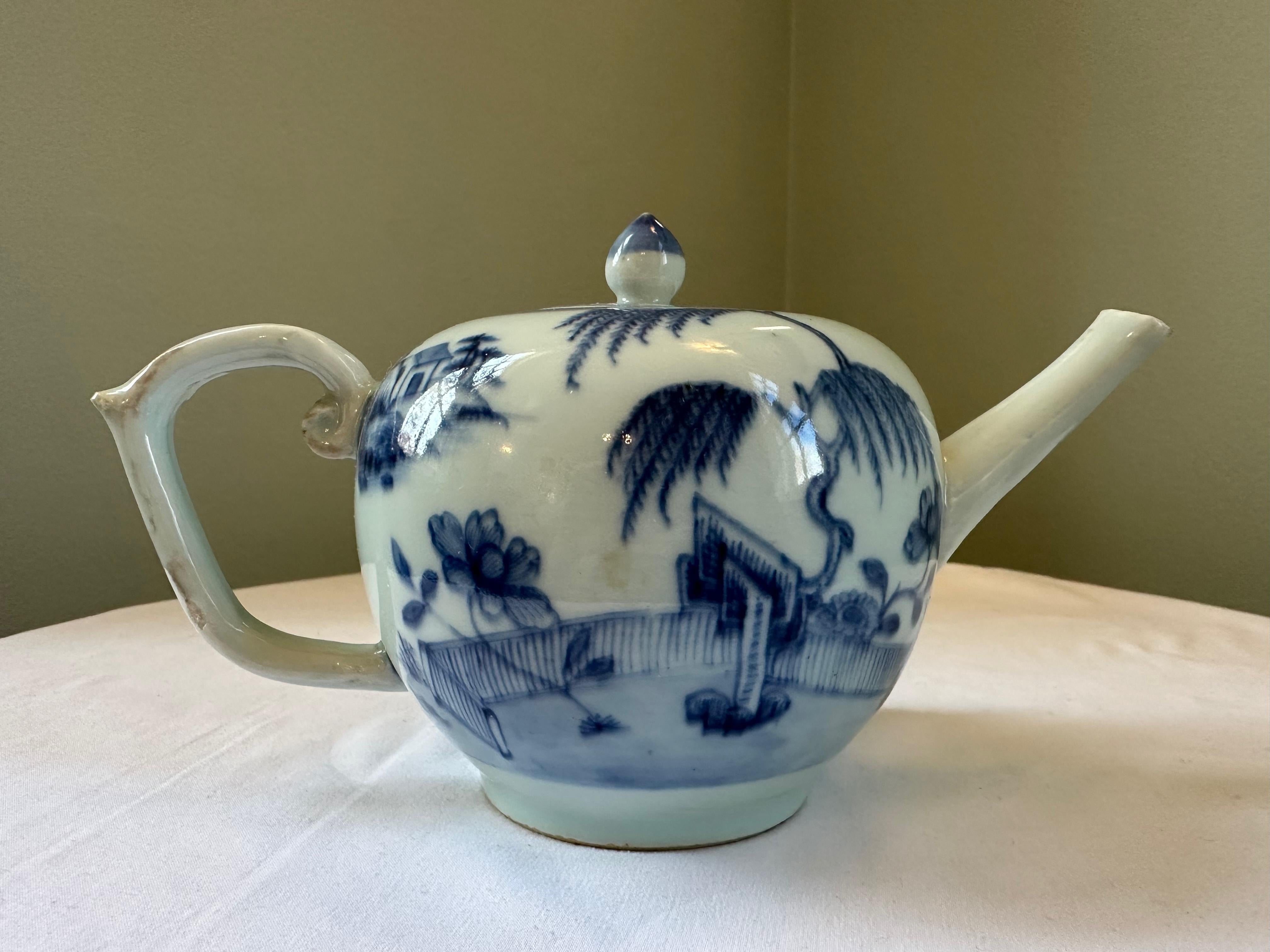 18th Century Teapot from Nanking Cargo Shipwreck For Sale 3