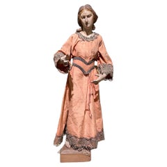 Terrakotta-Statue einer weiblichen Figur aus dem 18. Jahrhundert