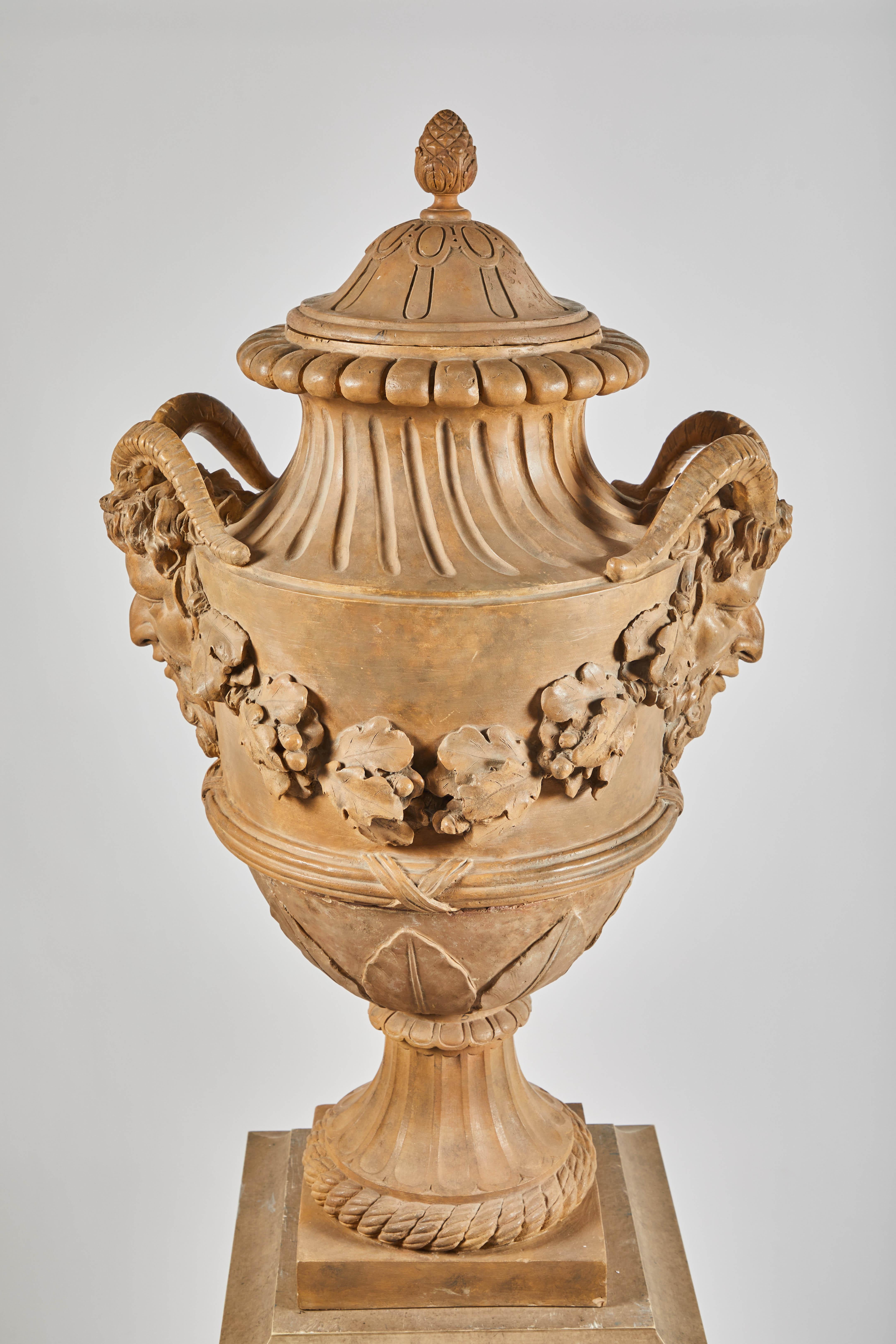 18th Century Terracotta Urns on Pedestals from the Collection of Karl Lagerfeld For Sale 4