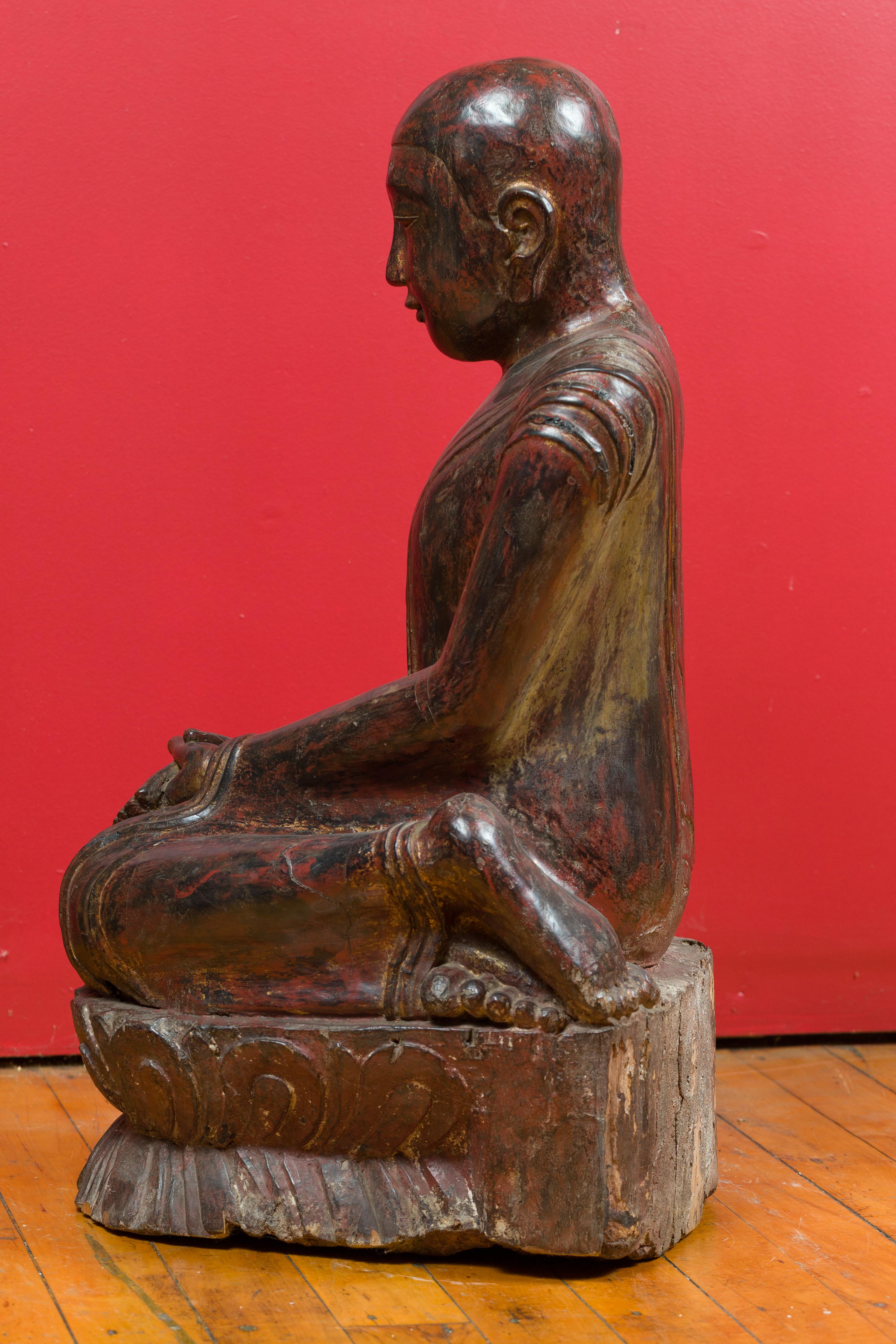18th Century Thai Hand Carved Lacquered Wood Sculpture of a Seated Monk For Sale 5