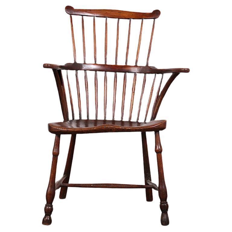 18th Century Thames Valley Comb Back Windsor Armchair