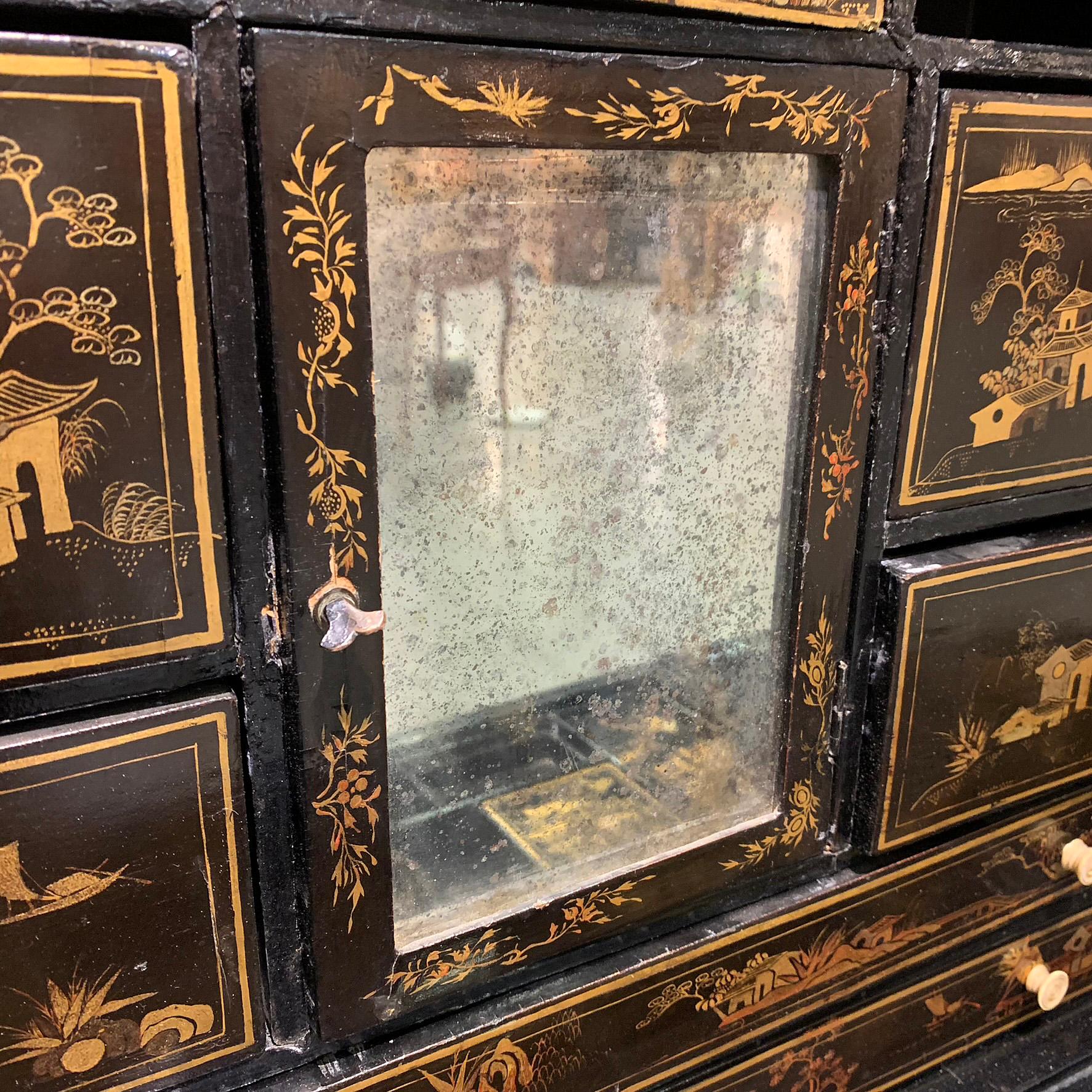 19th CENTURY THREE-BODY TRAVELING STORAGE, CHINA, QING DYNASTY For Sale 2