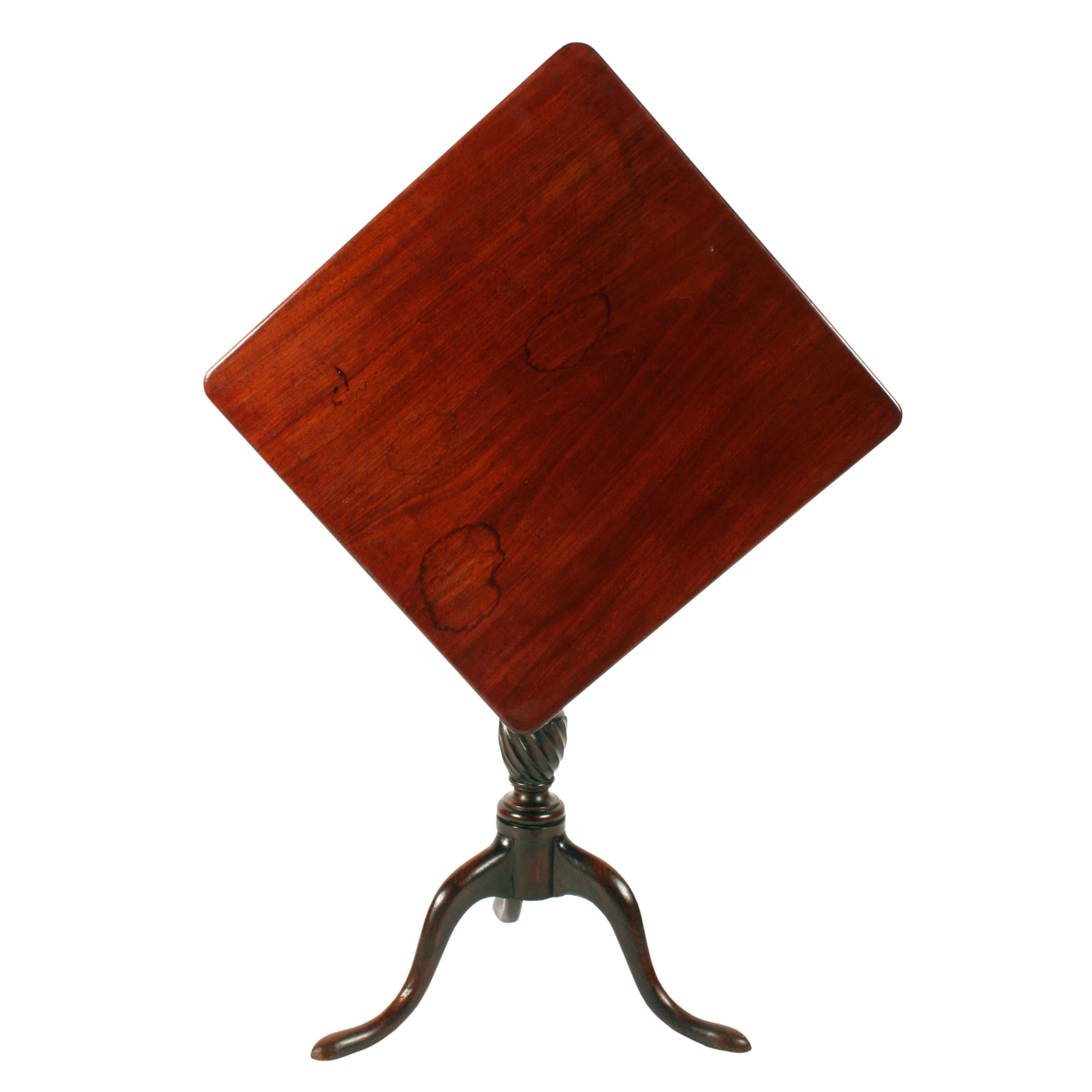 18th Century Georgian Mahogany Tip Top Tripod Table In Good Condition For Sale In Newcastle Upon Tyne, GB