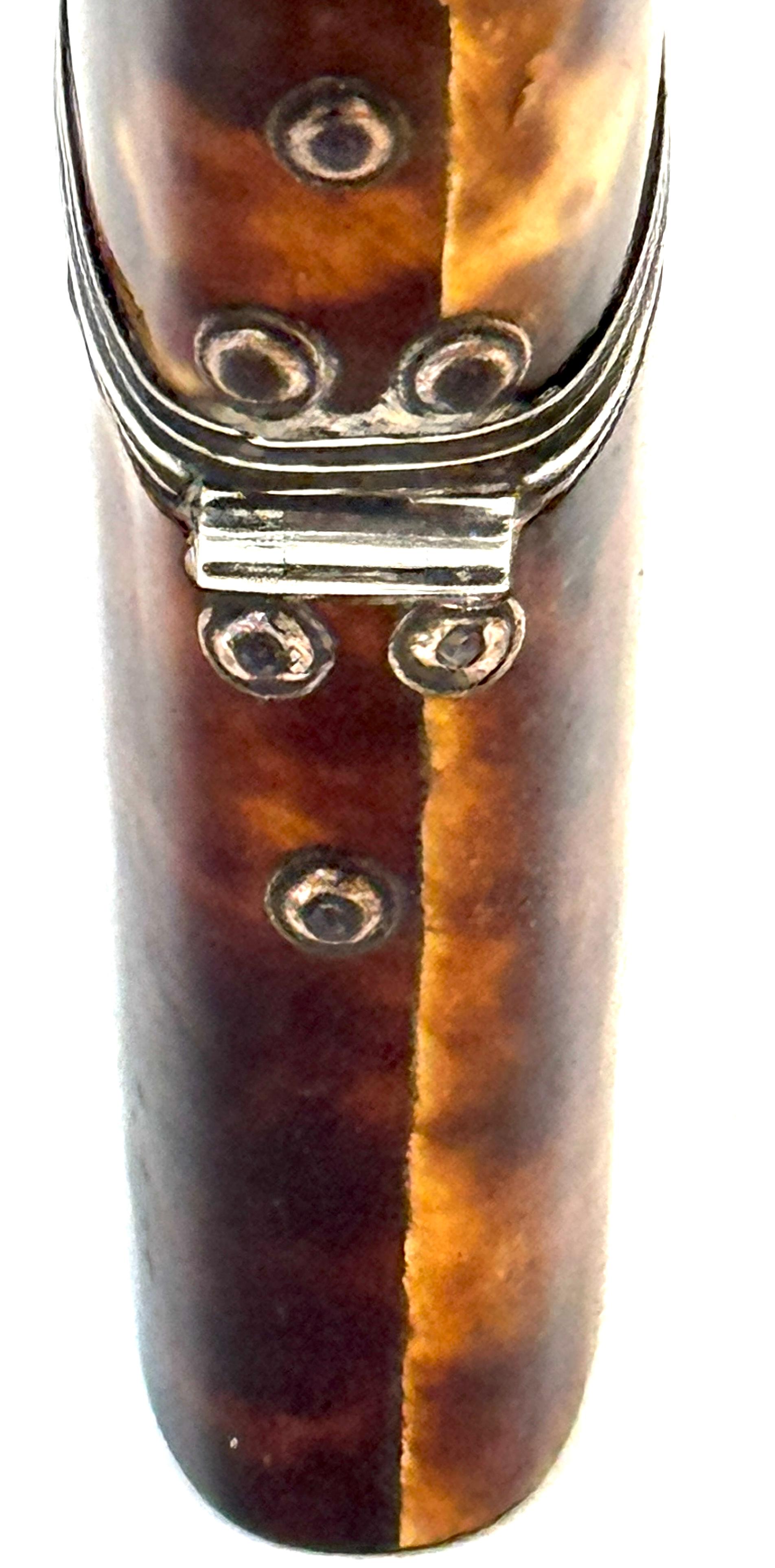 Parfüm-Etui aus Schildpatt und Silber aus dem 18. Jahrhundert mit Glasflasche im Angebot 8