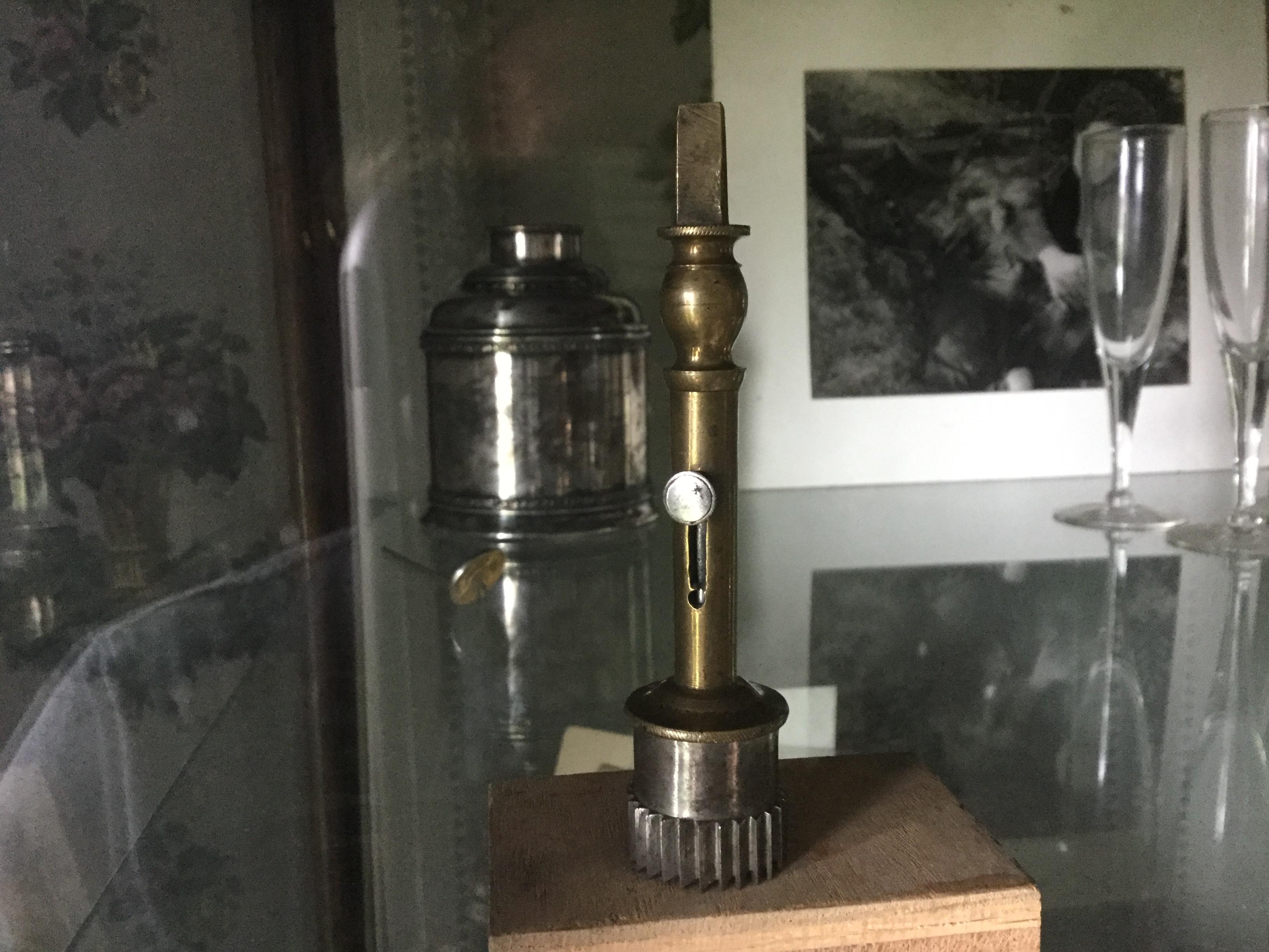 18th Century Trepanning Tool, Curiosity Medical Cabinet Item In Excellent Condition For Sale In North Beninngton, VT
