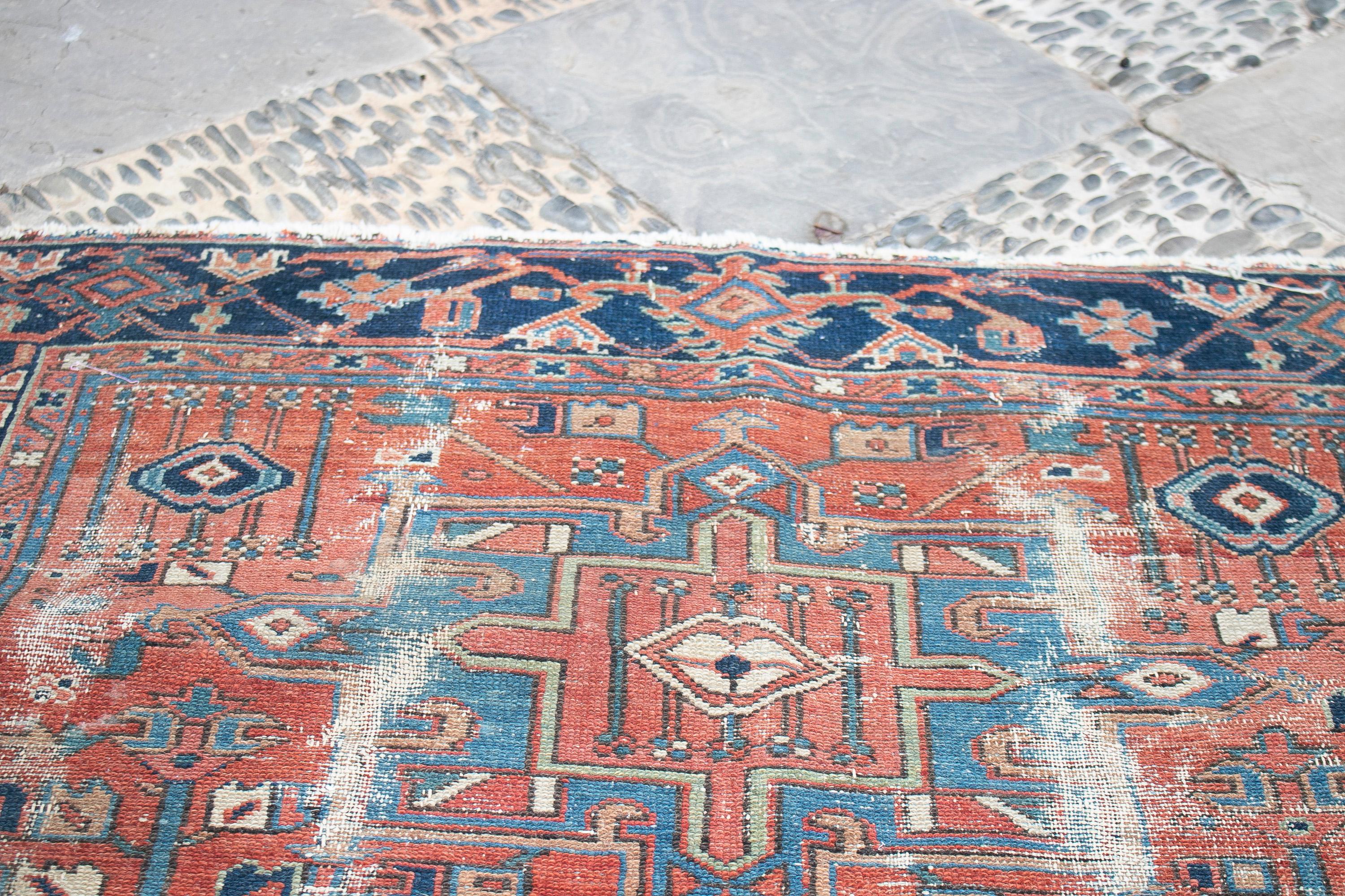 18th Century Turkish Kilim Wool Carpet Rug For Sale 7