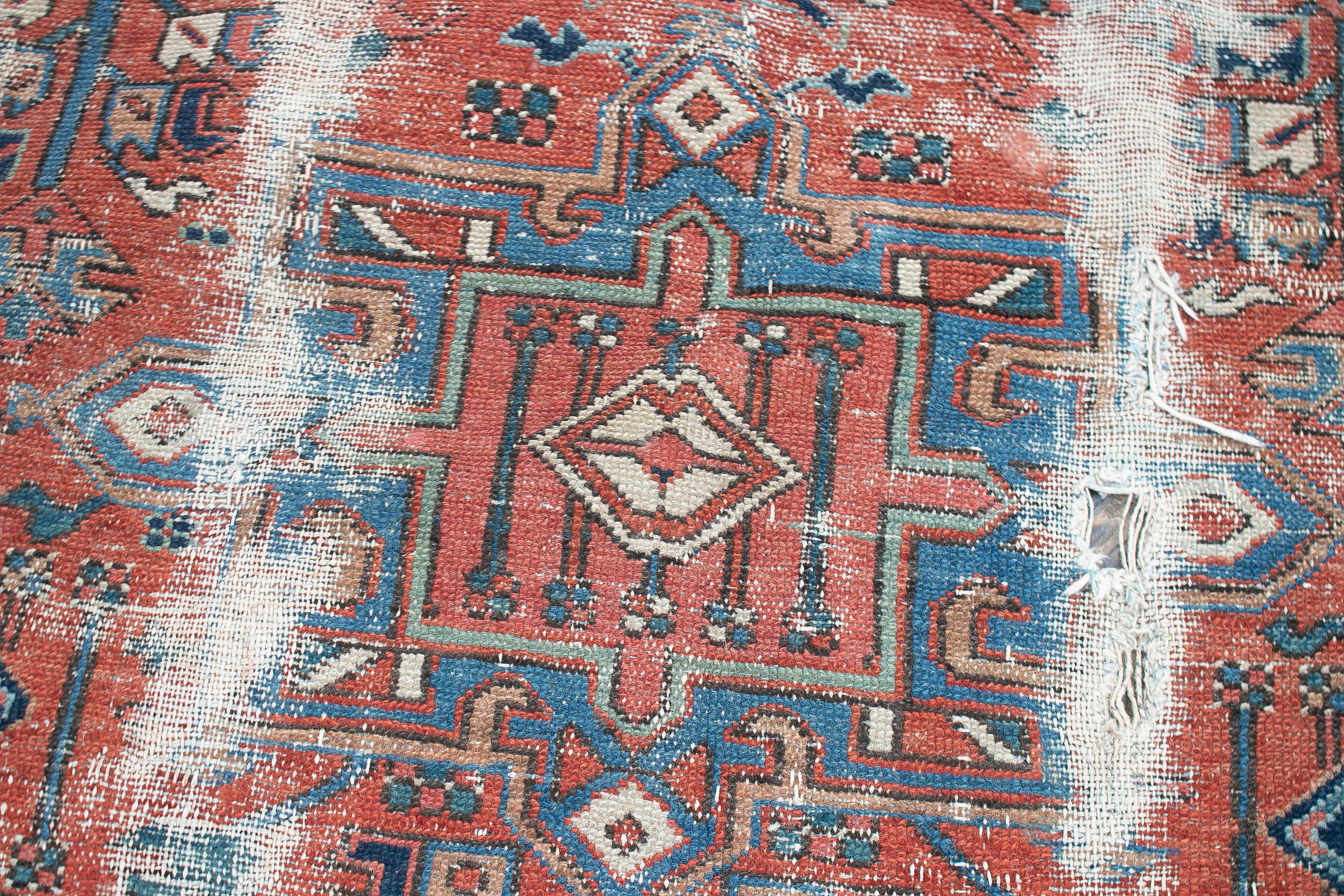 18th Century Turkish Kilim Wool Carpet Rug For Sale 3