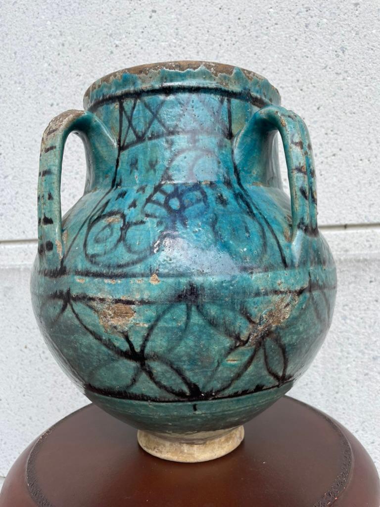 18th Century Turkish Ottoman Turquoise Glazed Storage Jar In Good Condition For Sale In Stamford, CT