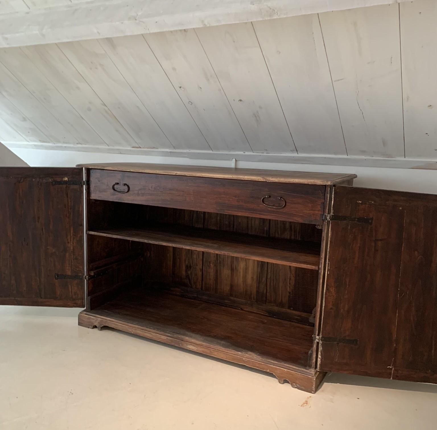 18th Century, Tuscan Buffet Dressoir Sideboard For Sale 5