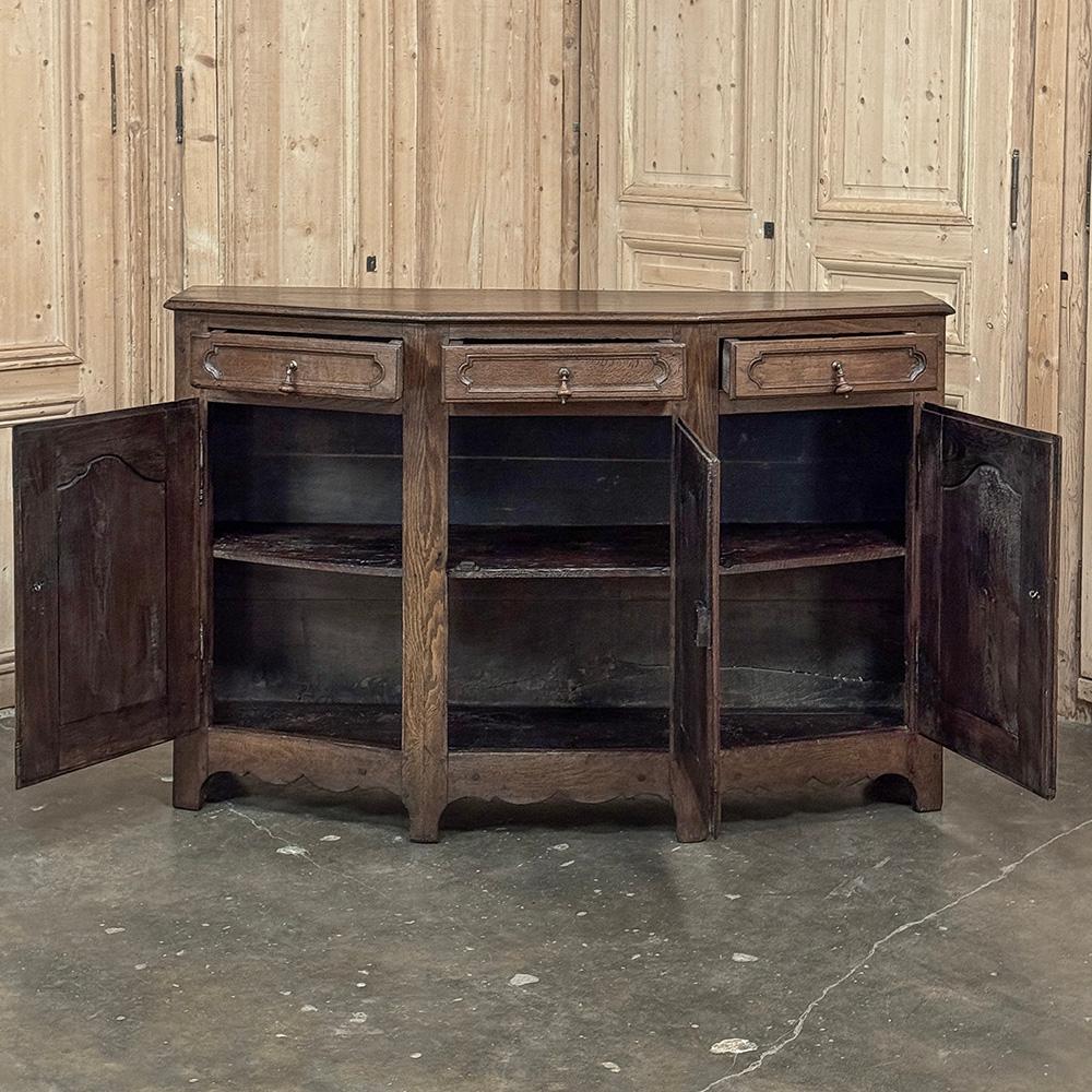 Buffet toscano del XVIII secolo proveniente dal Nord Italia in vendita 8