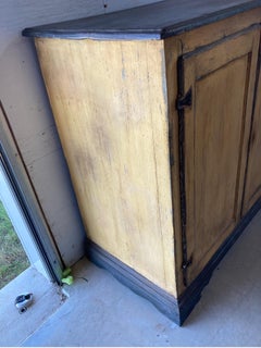18th Century Tuscan Painted Credenza