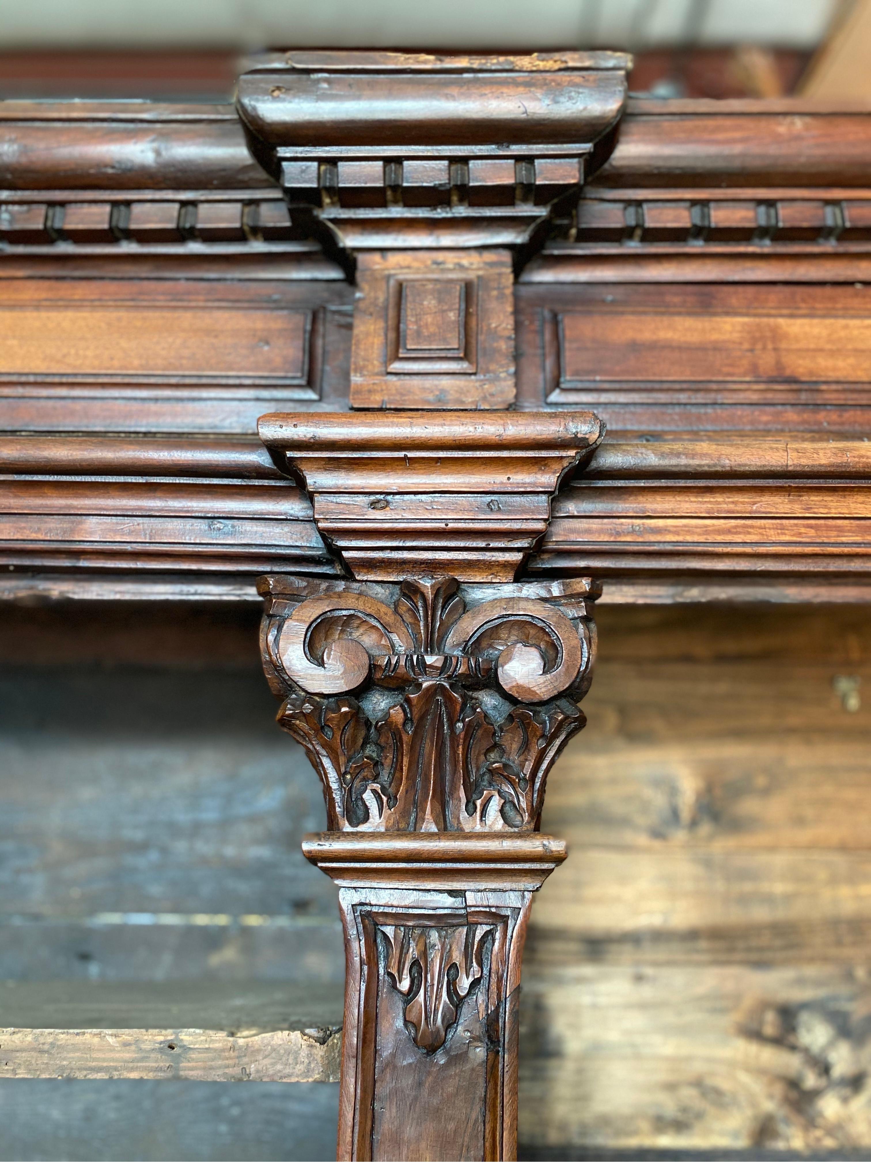 18th Century Tuscan Walnut Bookcase In Good Condition In Charleston, SC
