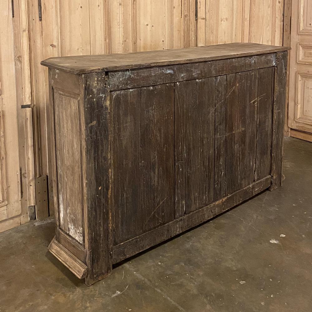 18th Century Tuscan Walnut Buffet For Sale 6