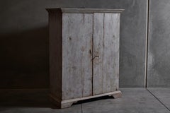 18th Century Tuscan Wardrobe