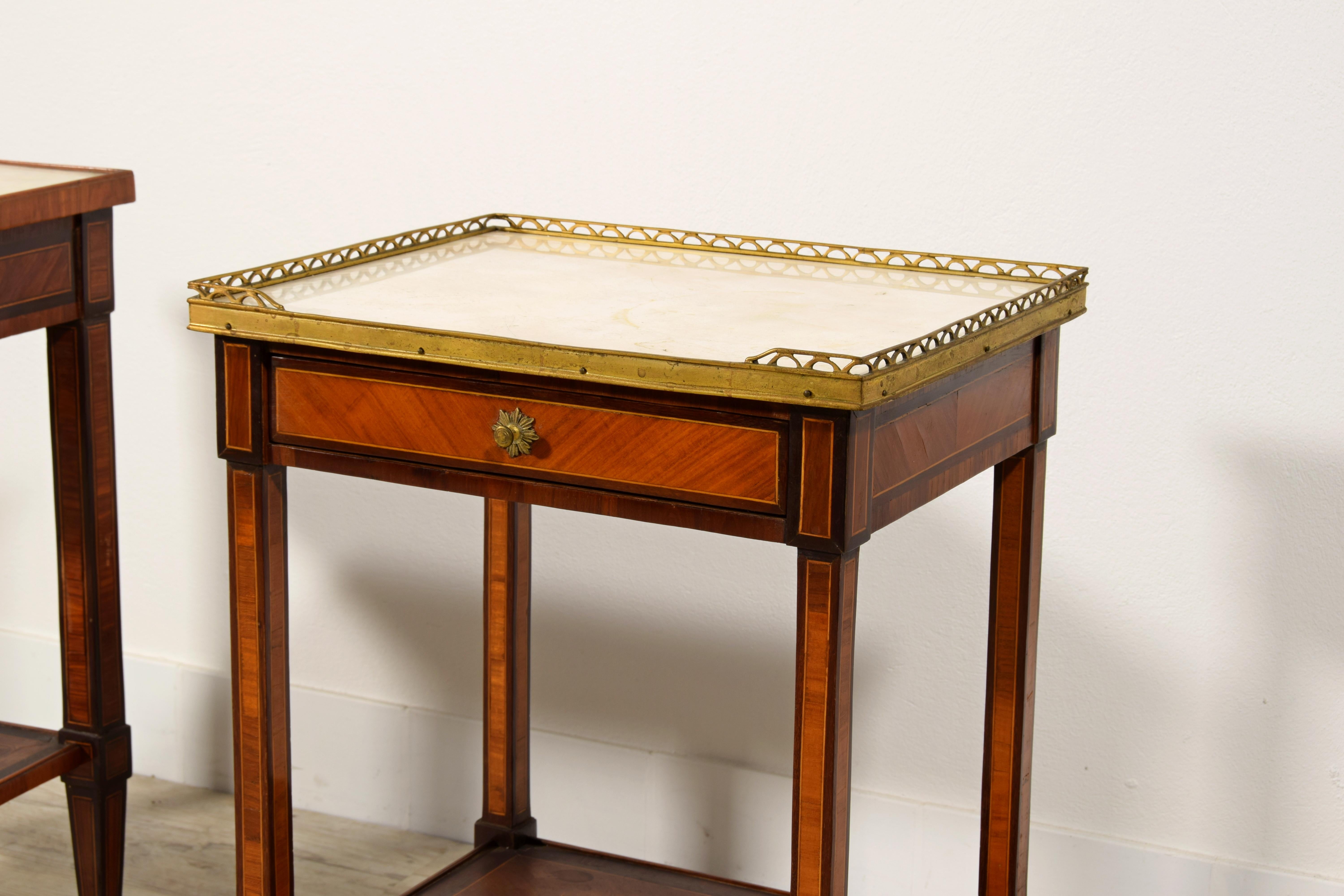 18th Century, Two French Louis XVI Veneered Wood Center Tables or Night Stands For Sale 14
