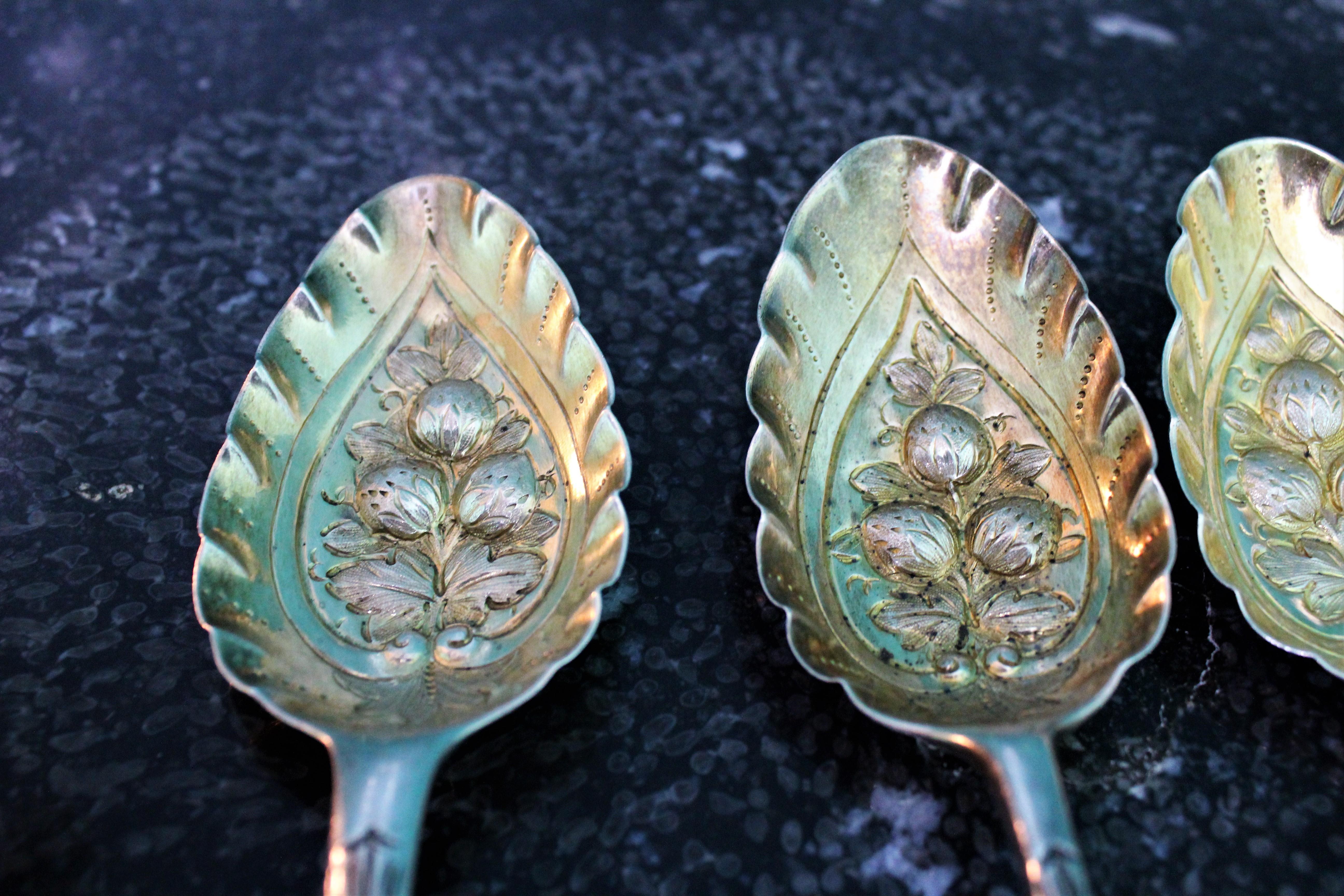 18th Century Various Makers London Silver Rococo Engraved Spoons, 1770s For Sale 10