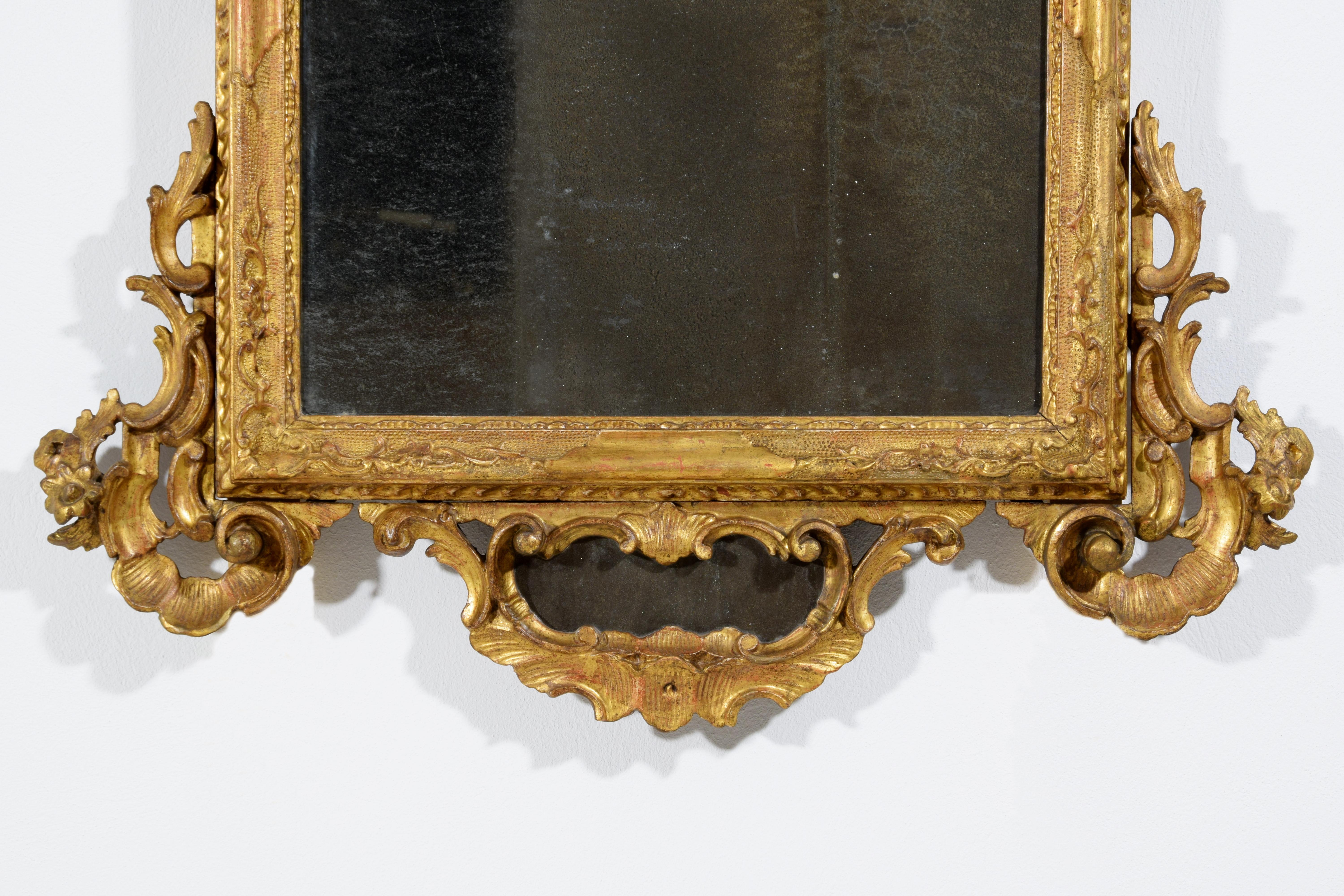 XVIIIe siècle, Baroque vénitien, miroir en bois doré sculpté en vente 9