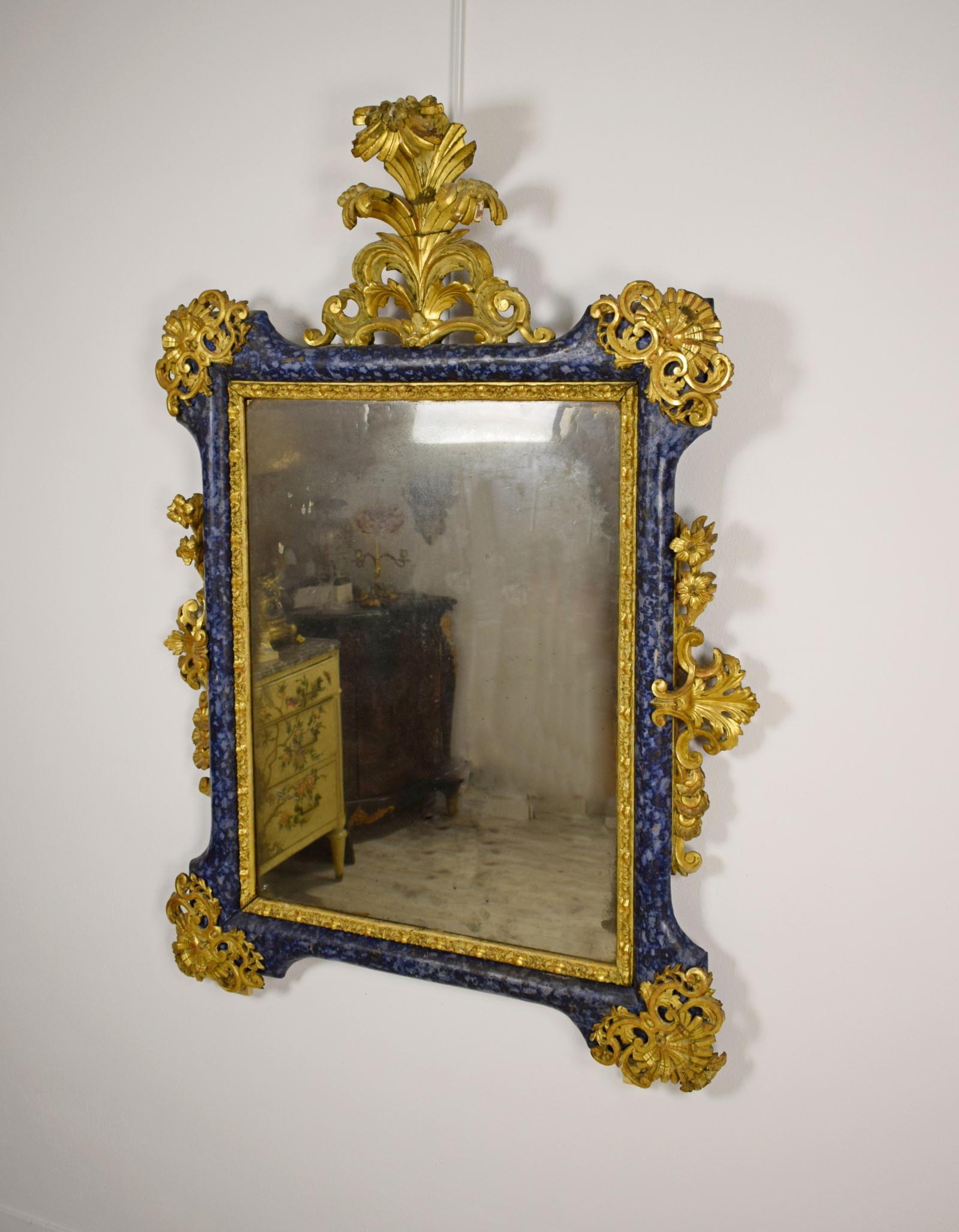 Wood 18th Century, Italian Venetian Baroque Lacquered giltwood Mirror 