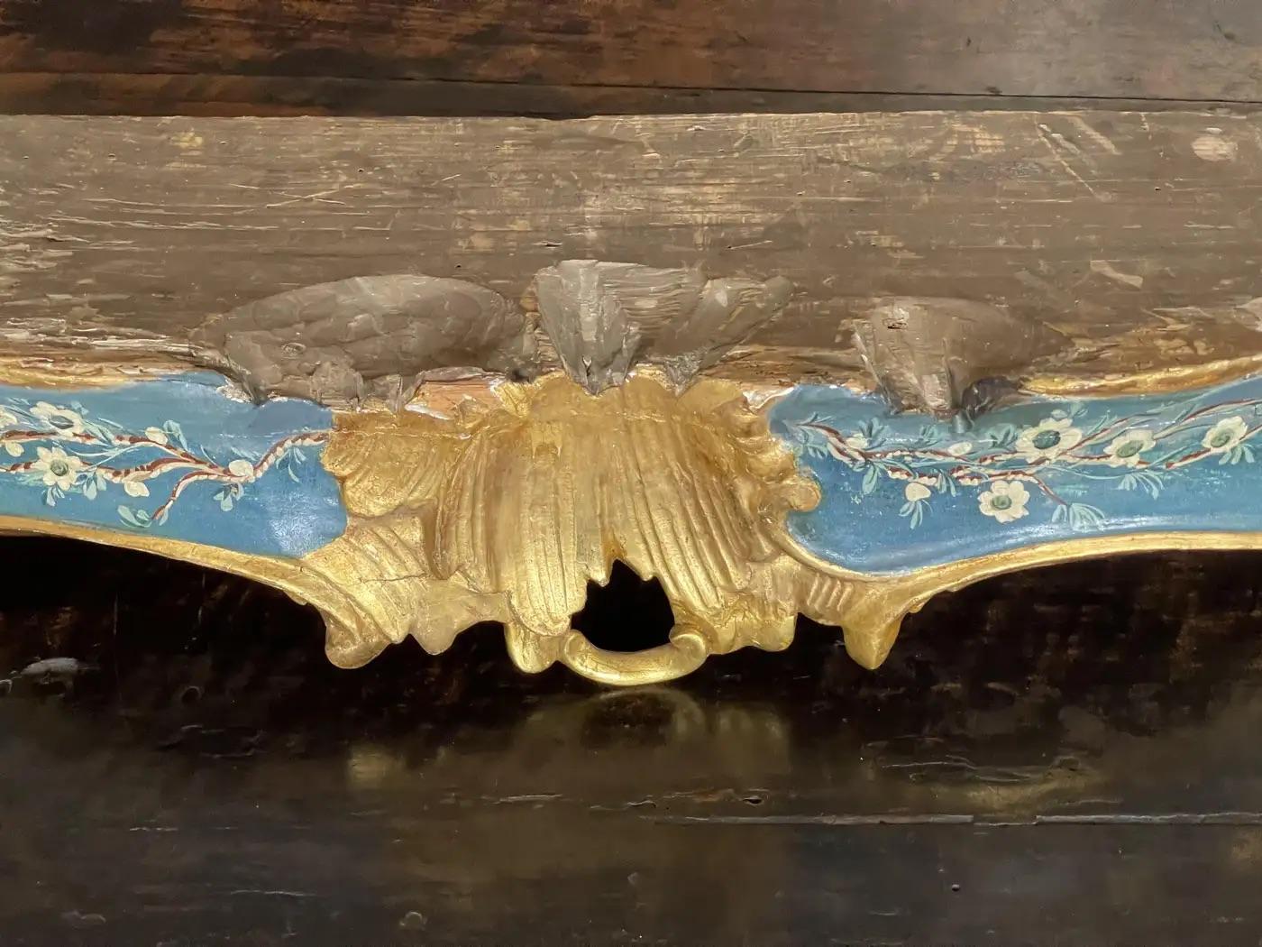 18th Century Venetian carved & painted Pelmet (Valance), 18th C. Carved entirely from one piece of wood. Used previously over a bed. 4 1/2
