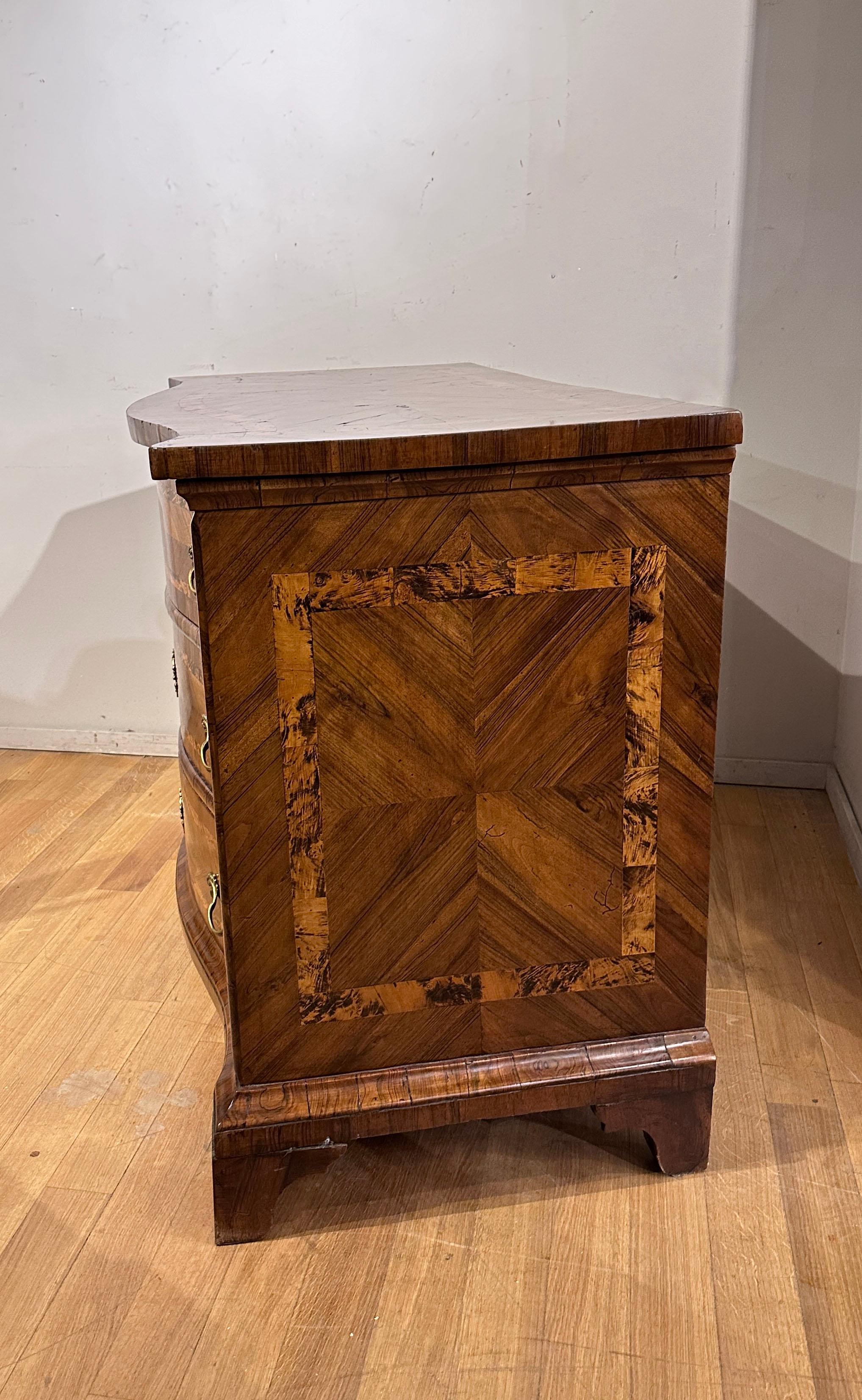 Hand-Carved 18th CENTURY VENETIAN CHEST For Sale