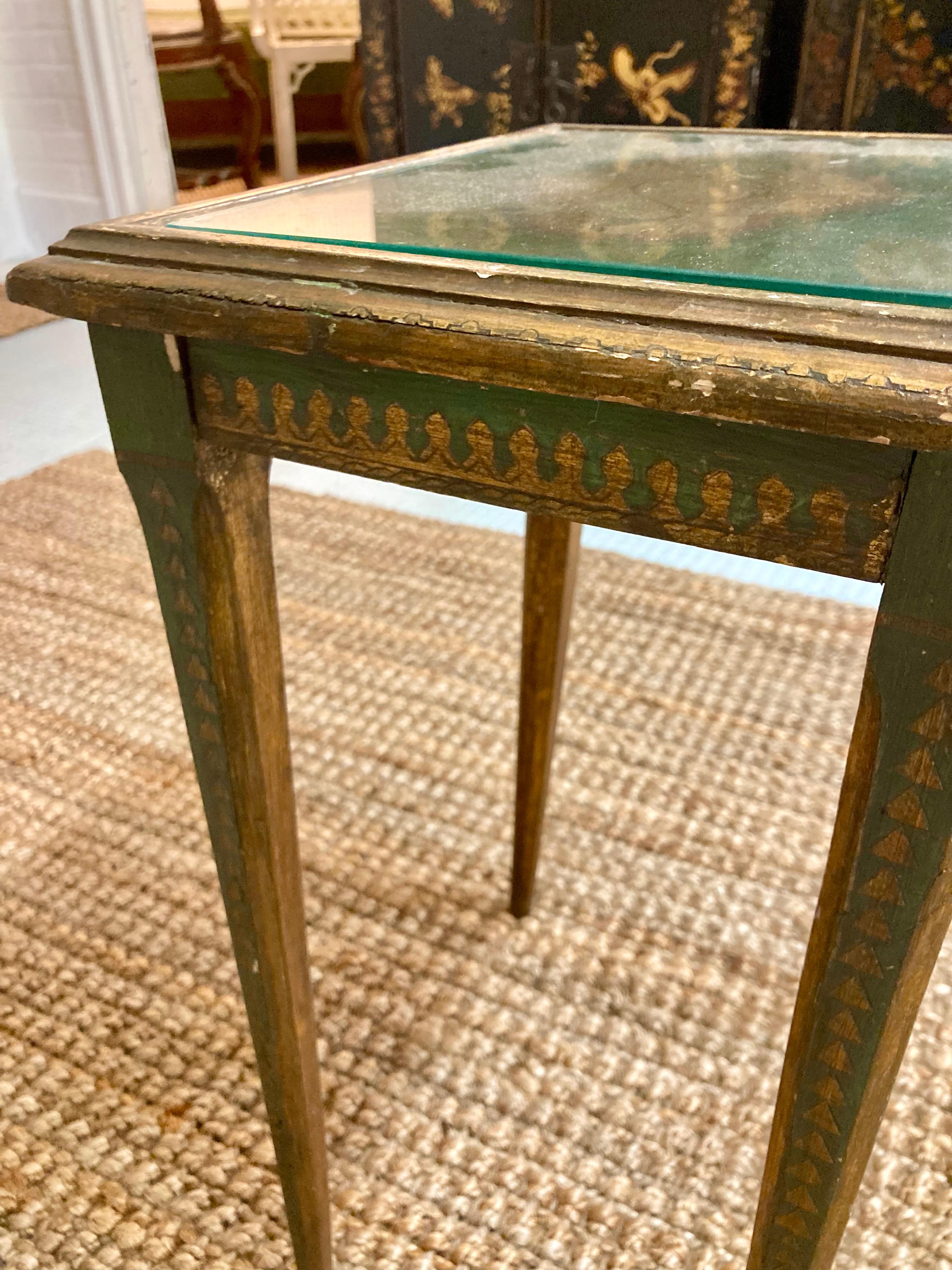 18th Century Venetian Cocktail Table For Sale 3