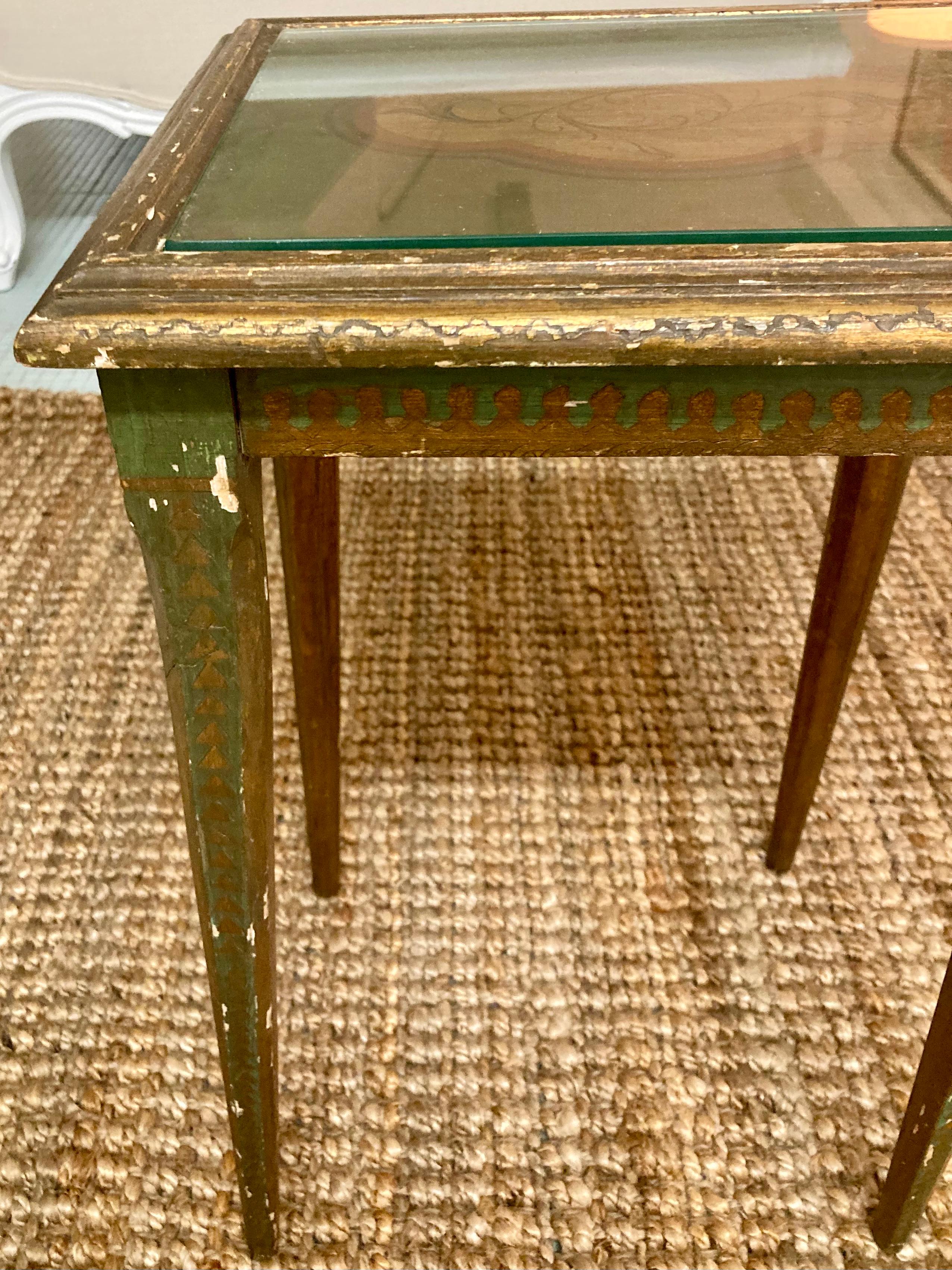 18th Century Venetian Cocktail Table For Sale 4