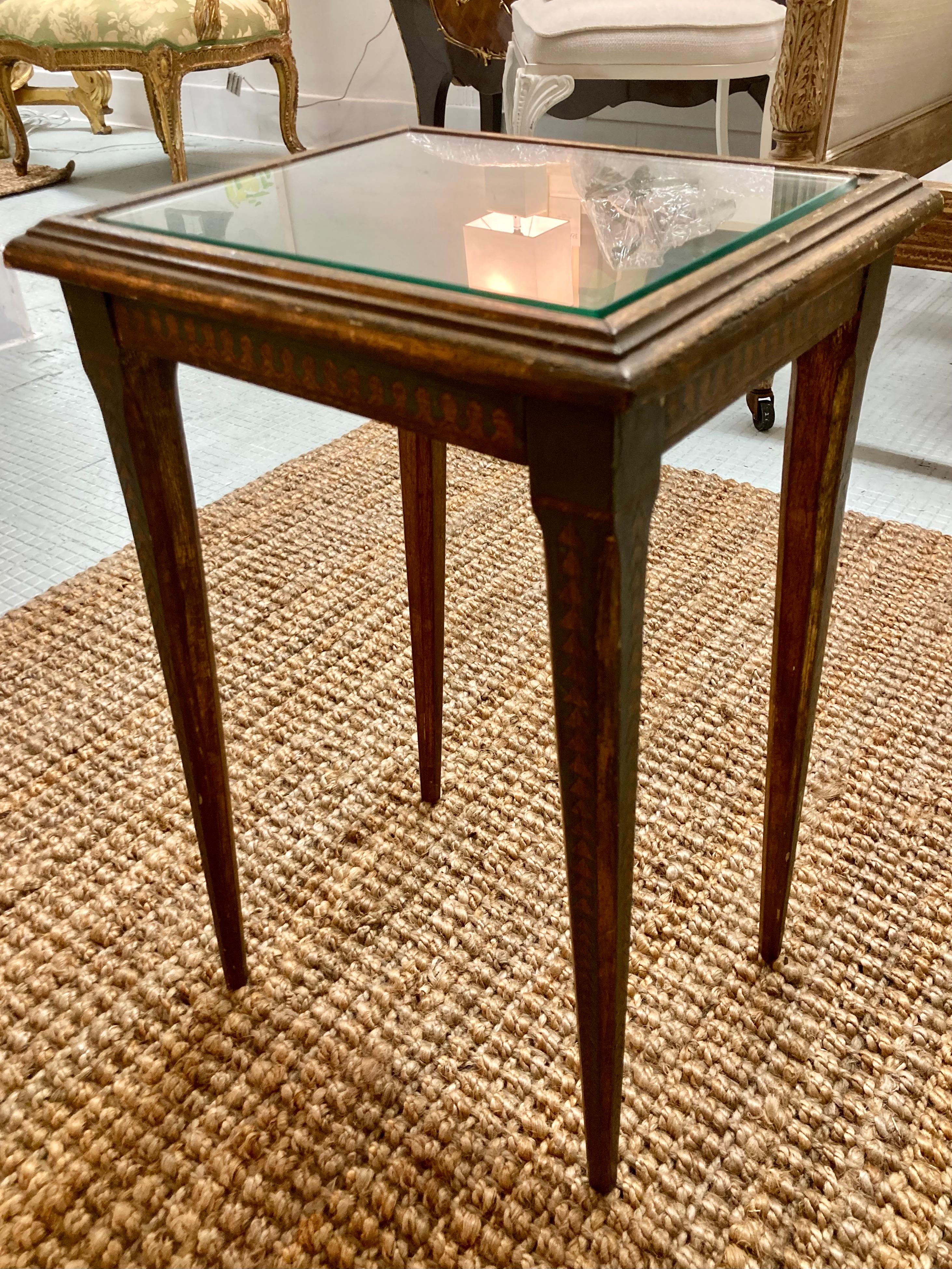 18th Century Venetian Cocktail Table In Good Condition For Sale In Los Angeles, CA
