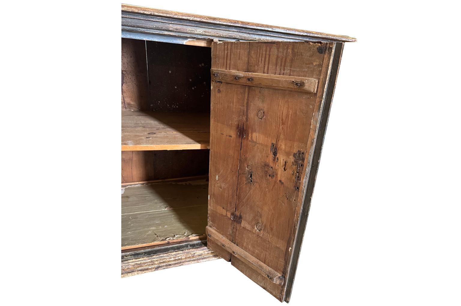 18th Century Venetian Credenza in vendita 13