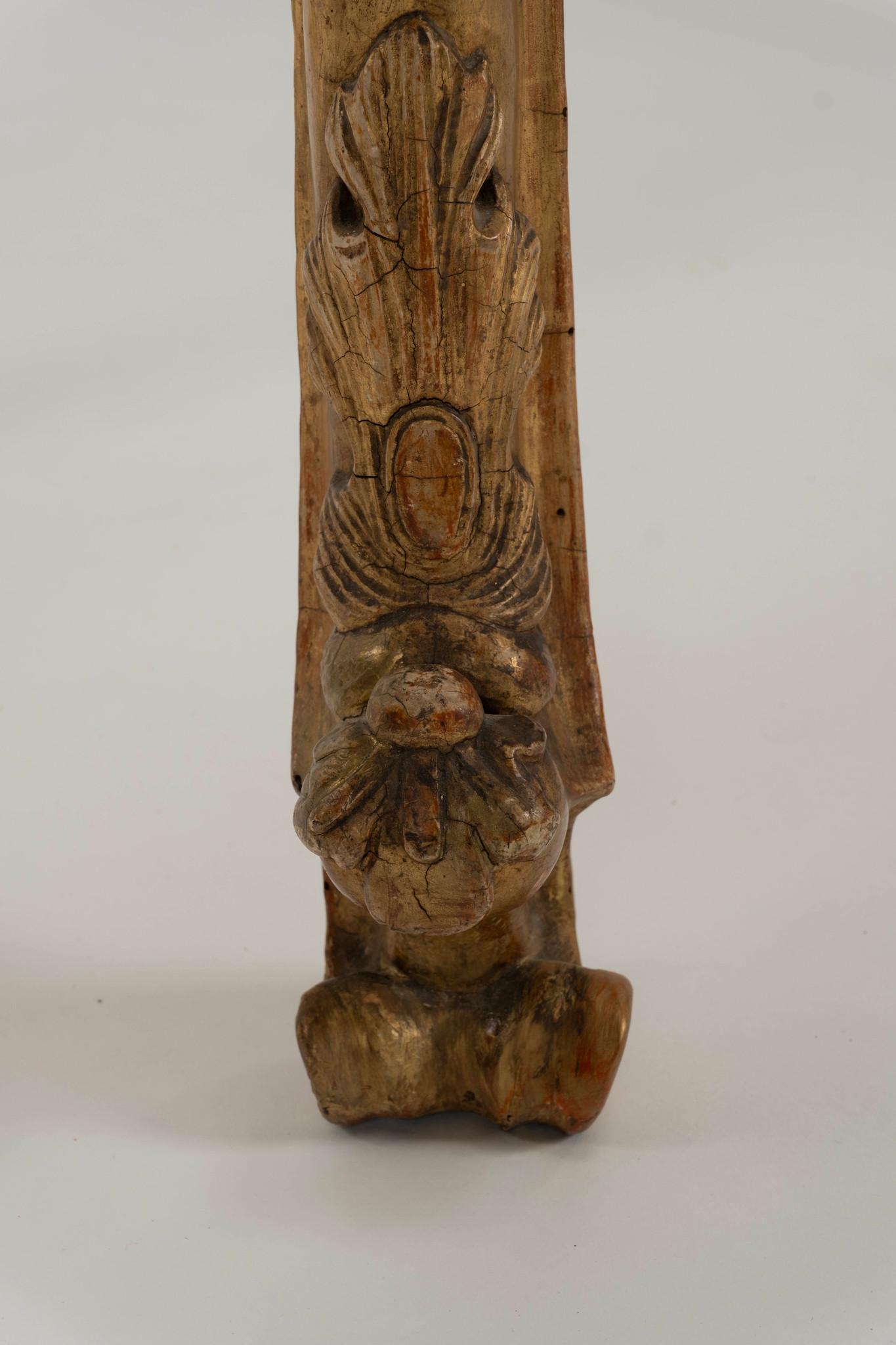 18th Century Venetian Giltwood Marble Top Console Table For Sale 4