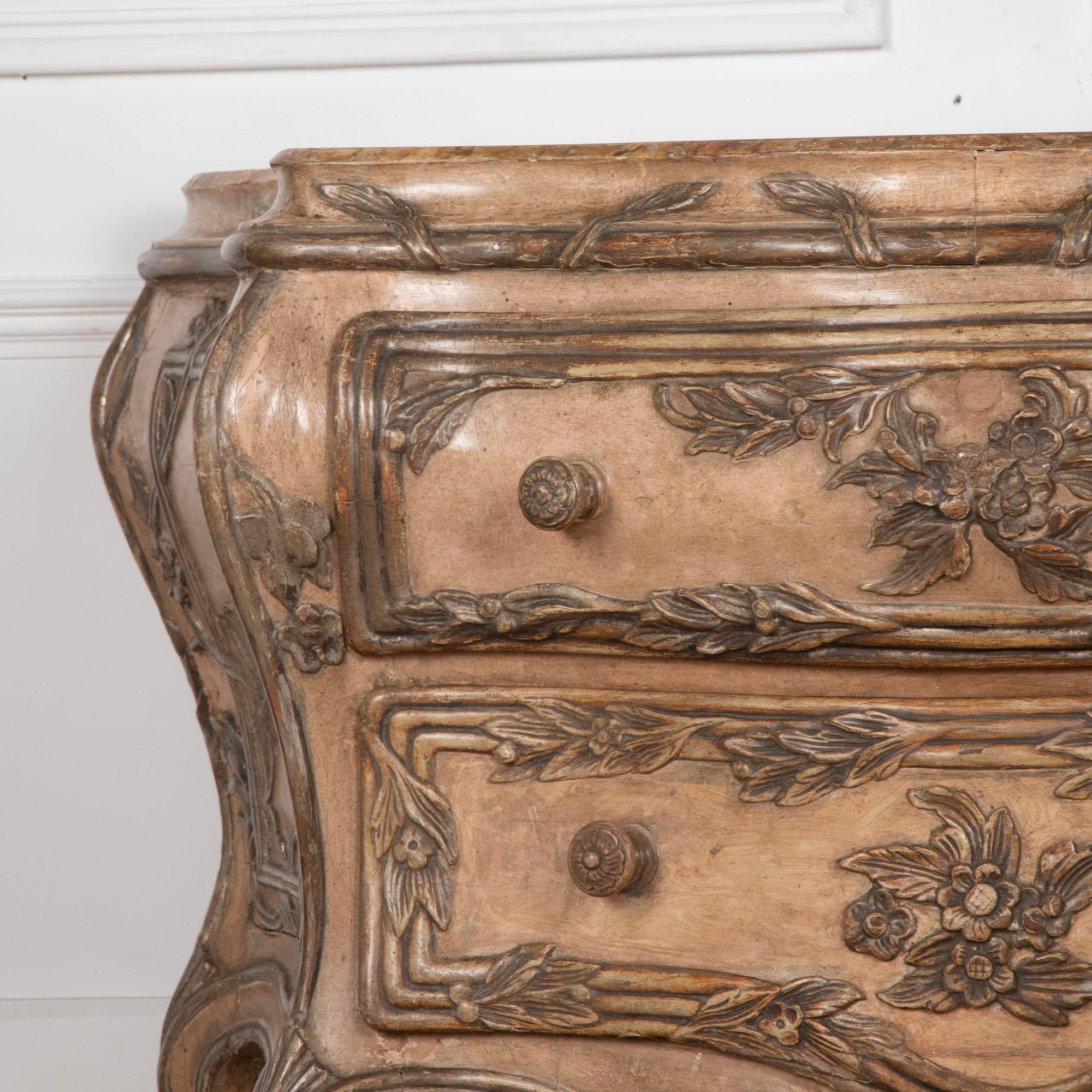 18th Century Venetian Louis XV Period Bombe Commode 2