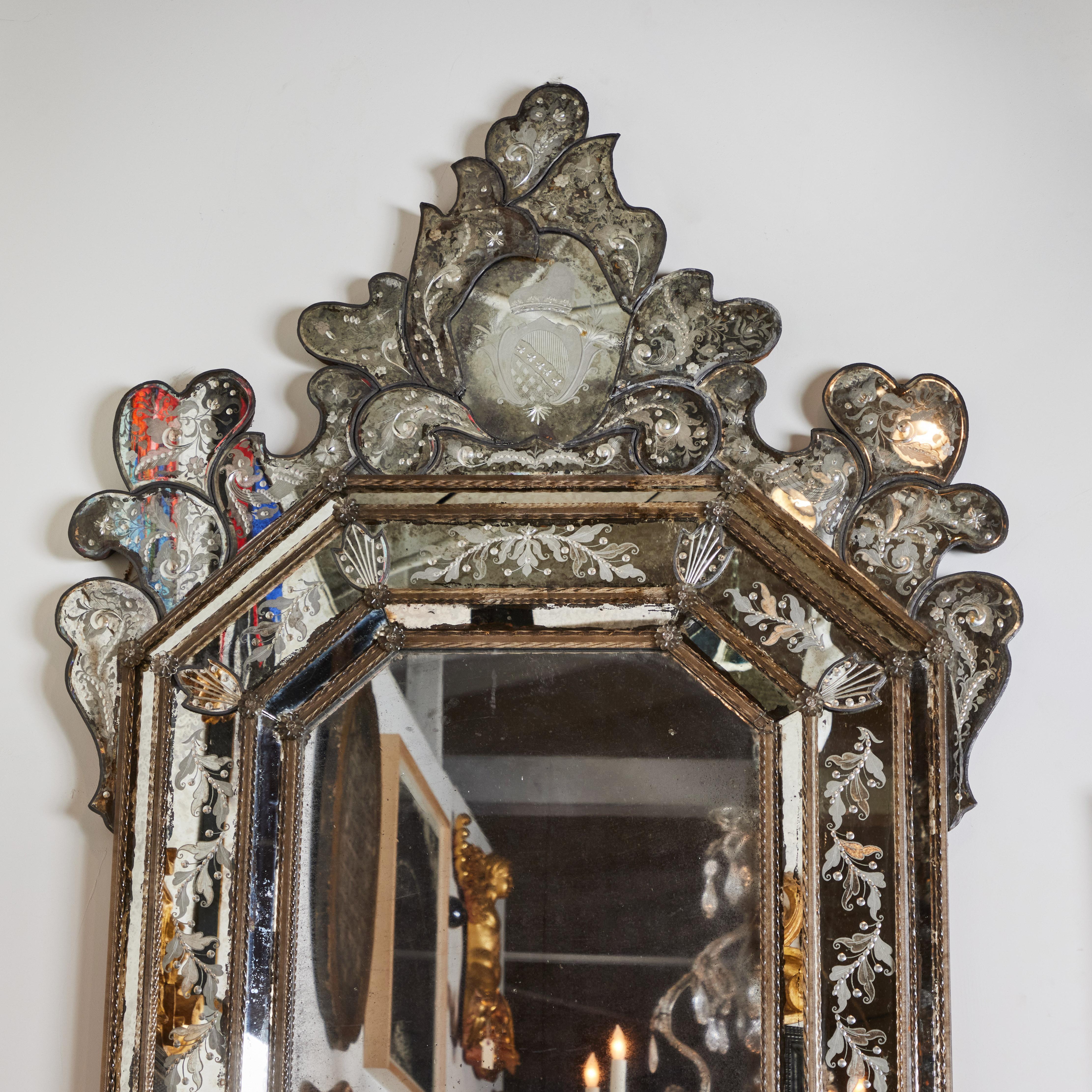 Baroque Miroir vénitien du XVIIIe siècle en vente