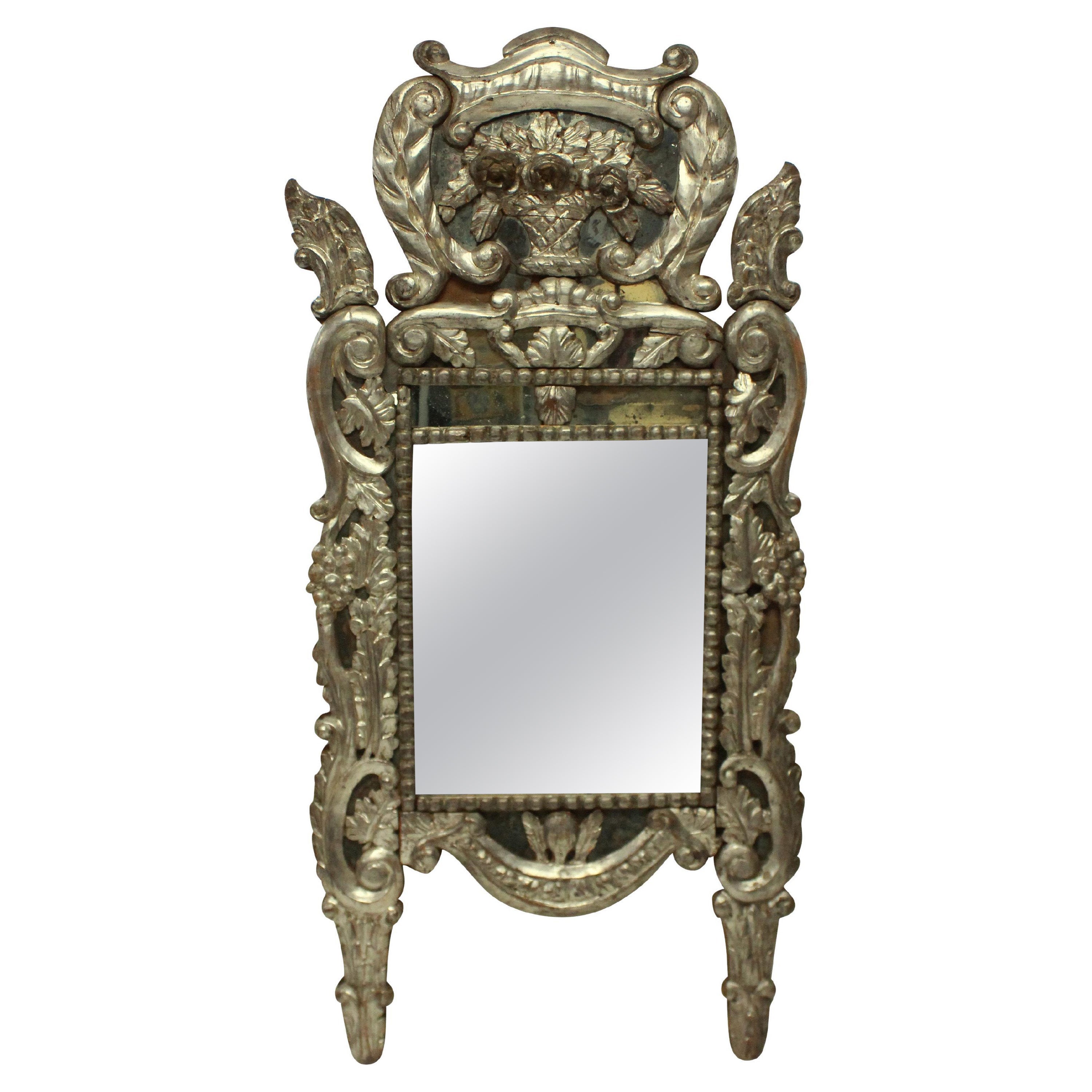 Miroir vénitien du XVIIIe siècle en feuille d'argent