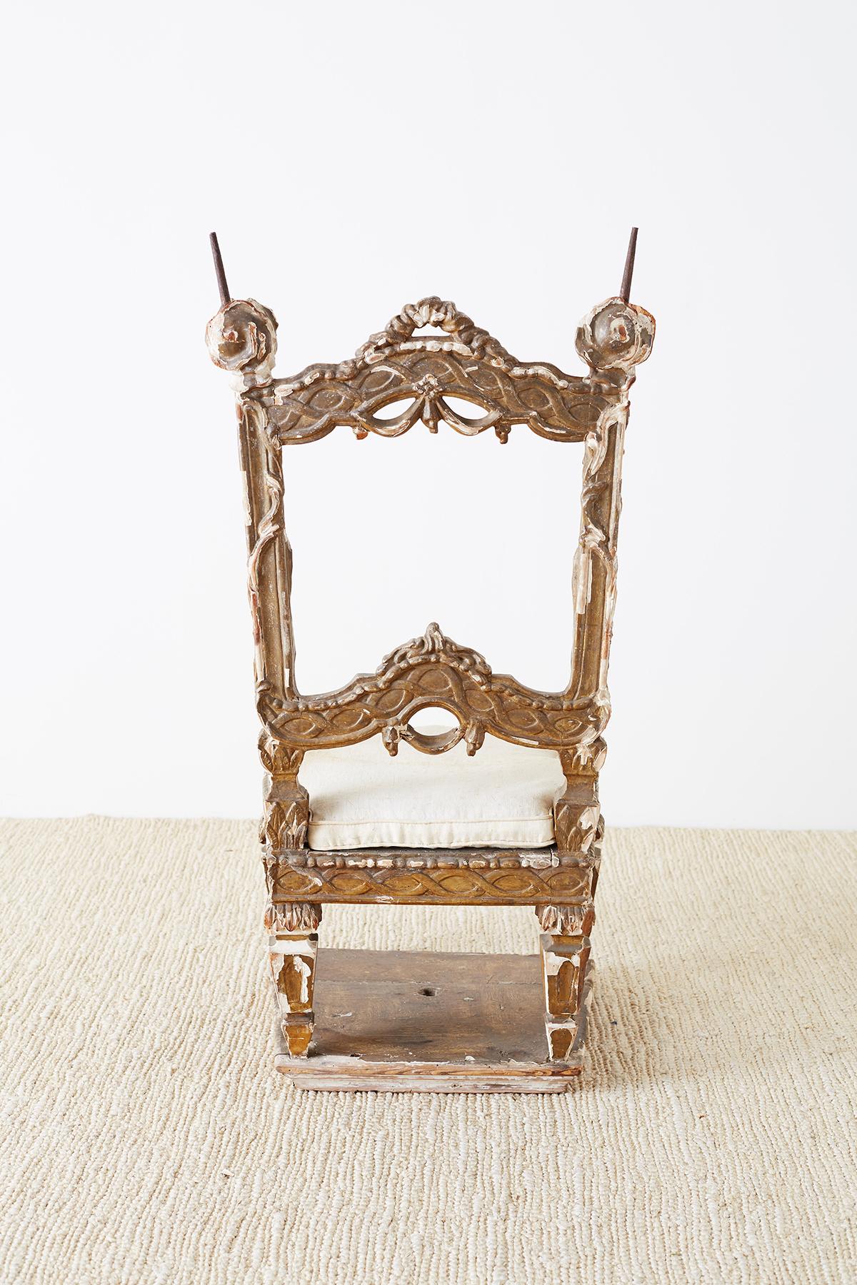 18th Century Venetian Neoclassical Parade Chair or Kings Chair 12