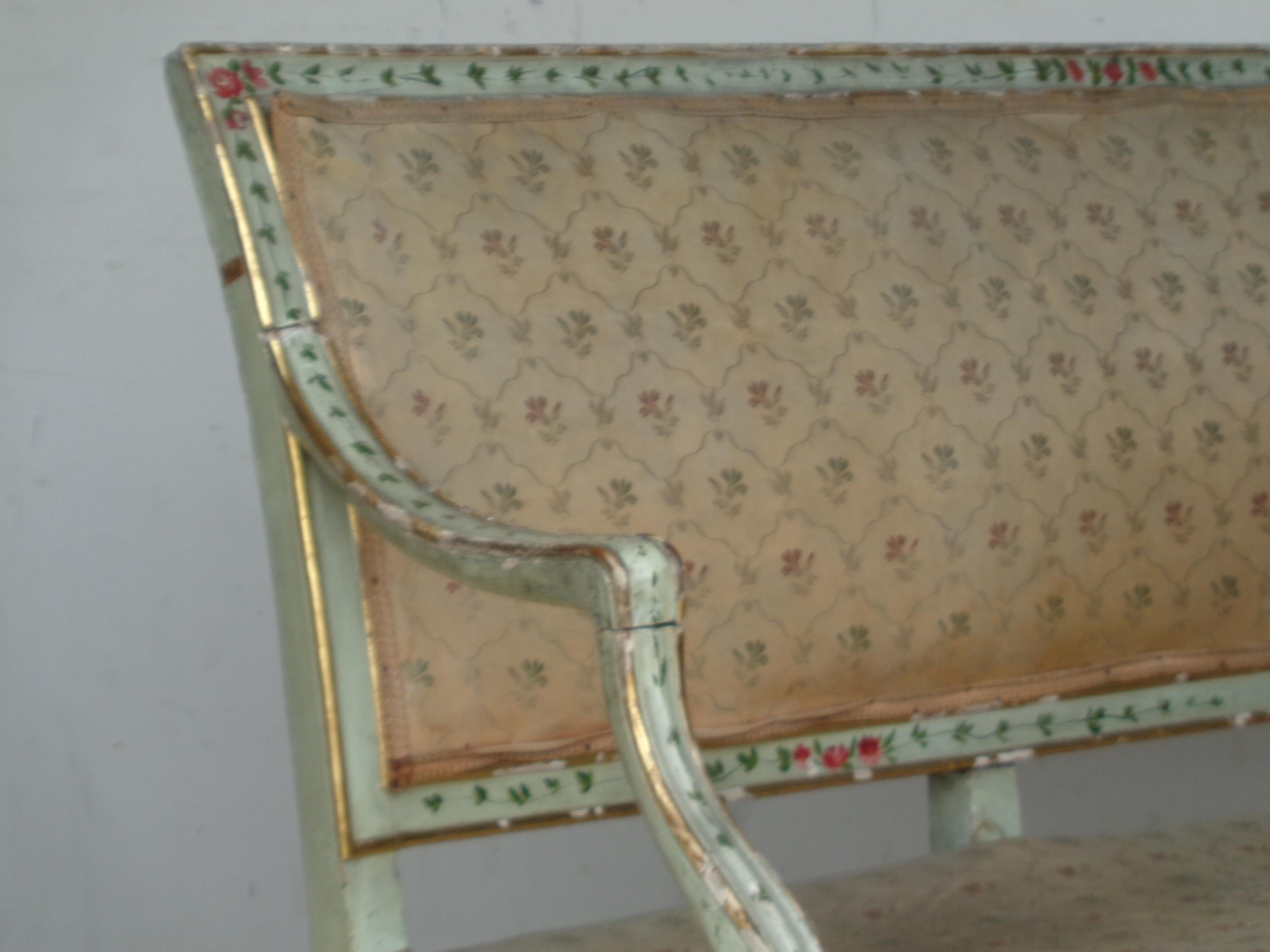 Gilt 18th Century Painted Venetian Settee For Sale