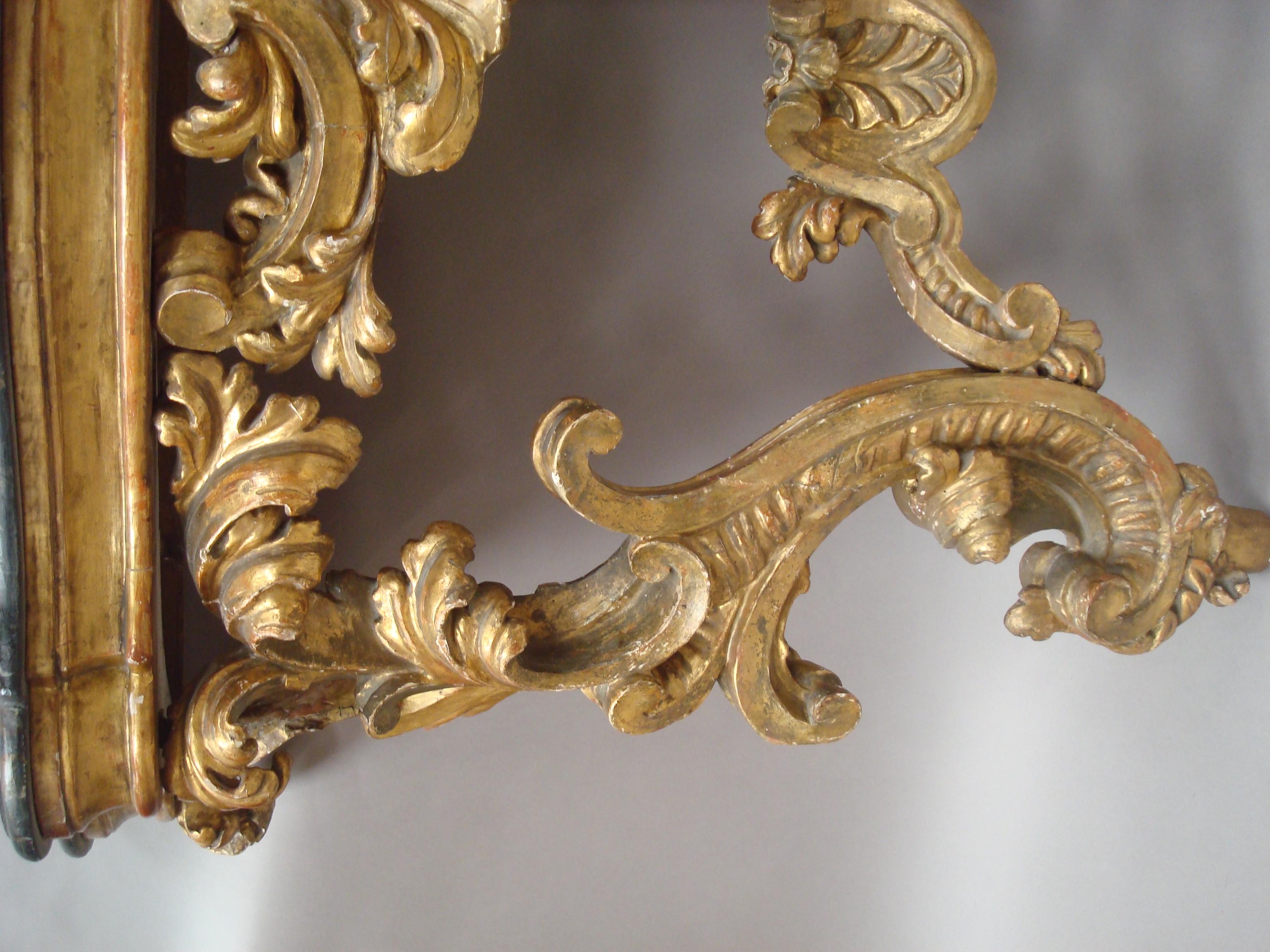 18th Century Venetian Rococo Giltwood Console Table For Sale 6