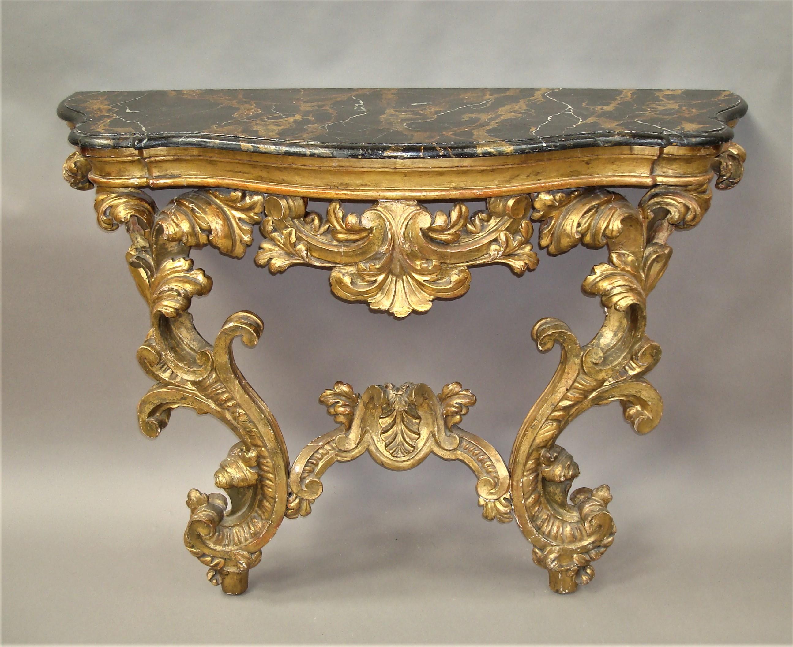 Italian 18th Century Venetian Rococo Giltwood Console Table For Sale