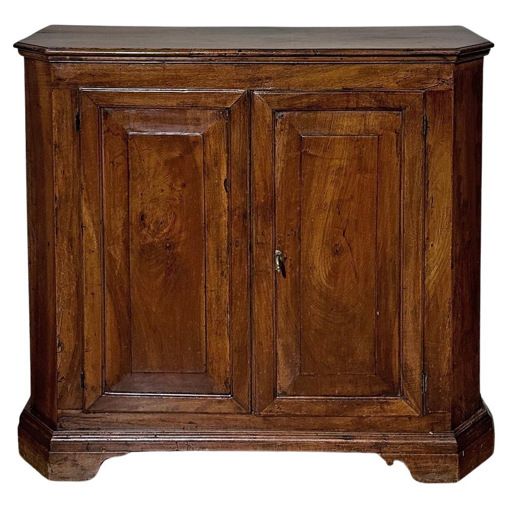 18th CENTURY VENETIAN SMALL SIDEBOARD For Sale