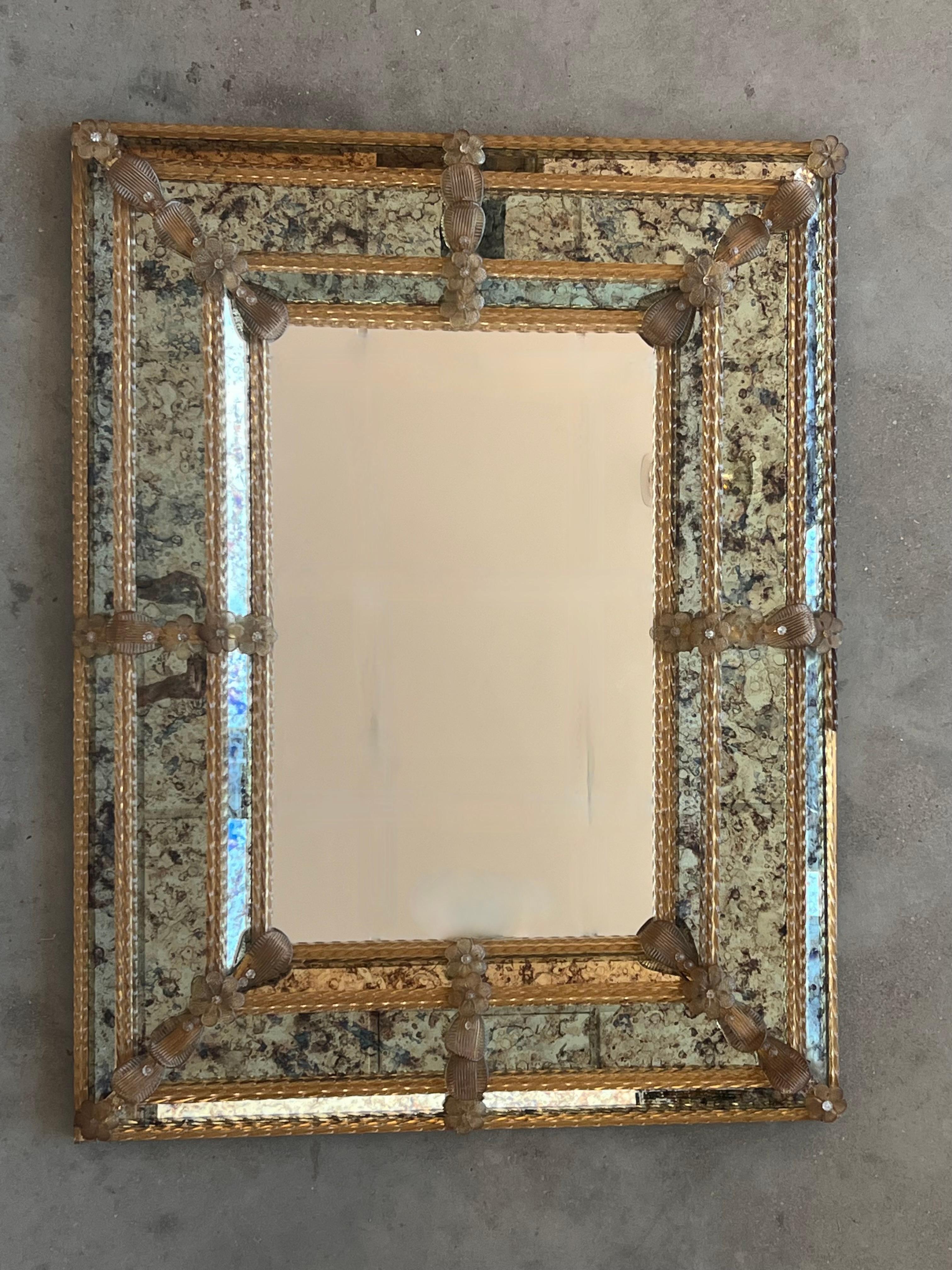 Rococo 18ème siècle  Miroir carré vénitien, fait à la main et argenté à la main en vente