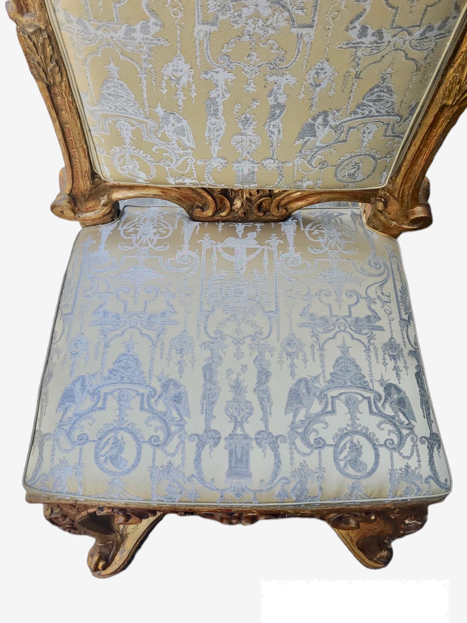 italien Chaise trône vénitienne du XVIIIe siècle en vente