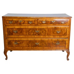 18th Century Venetian Walnut ad Mahogany Commode with Bookmatched Veneer