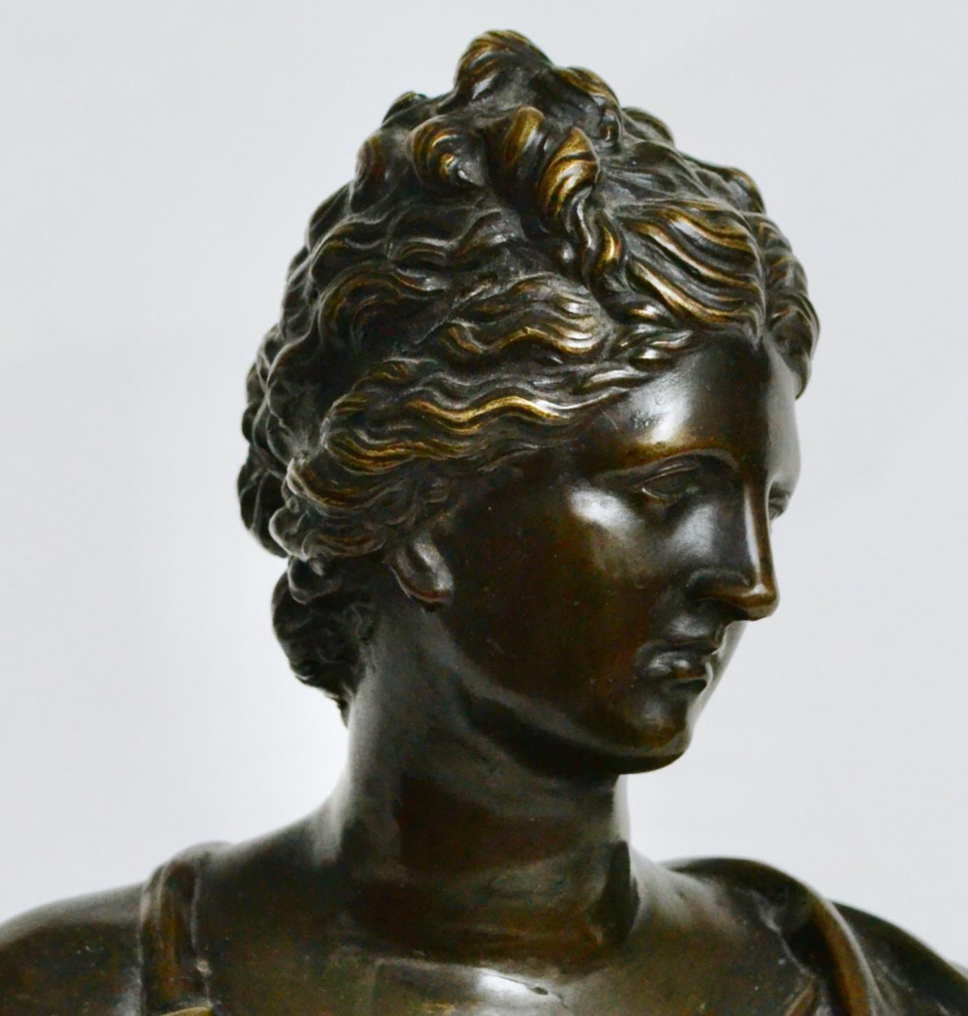 18th Century and Earlier 18th century Venus de’ Medici Bronze Bust For Sale
